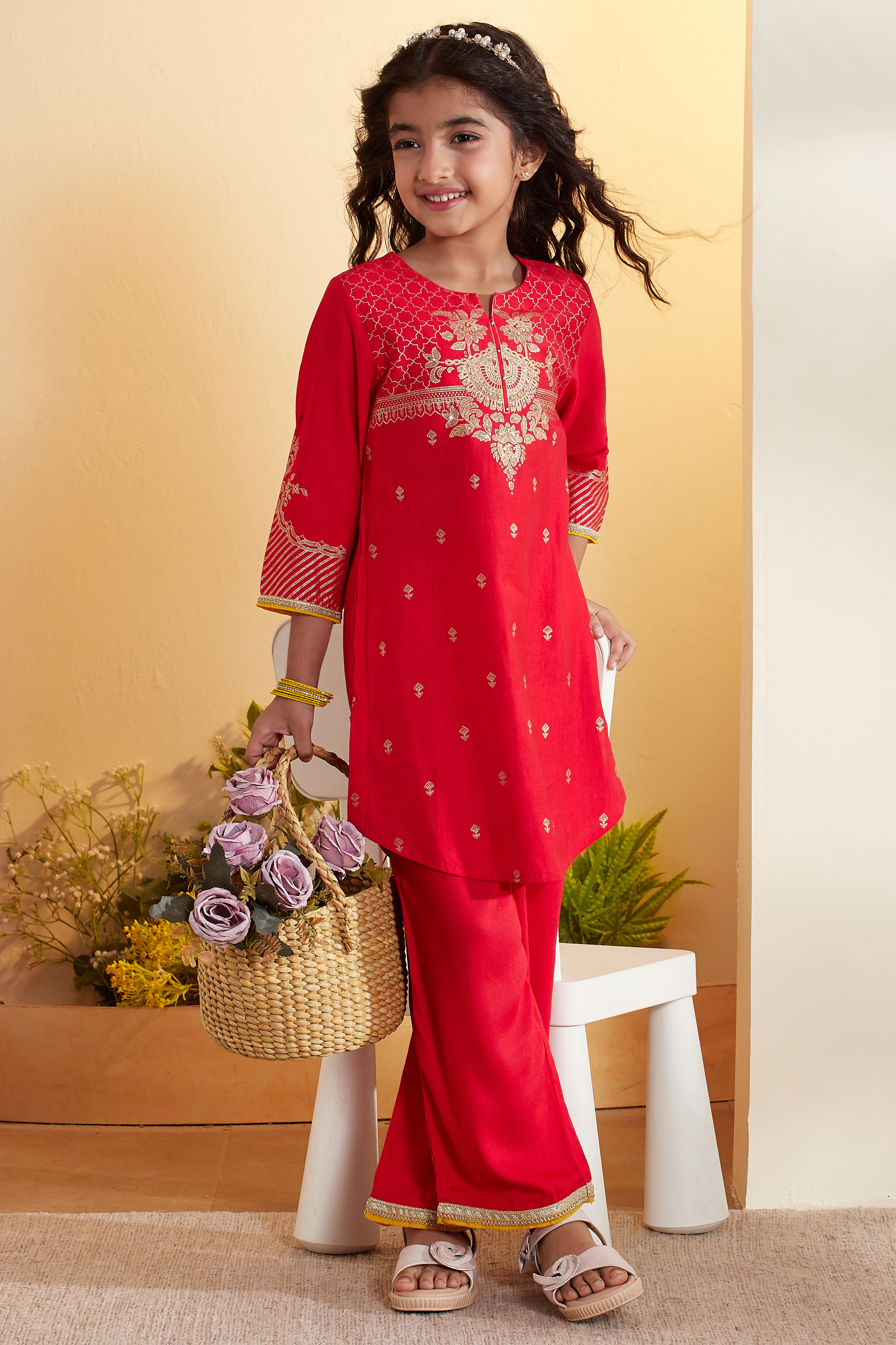 Red Ethnic Motif Printed Straight Kurta Set image number 0