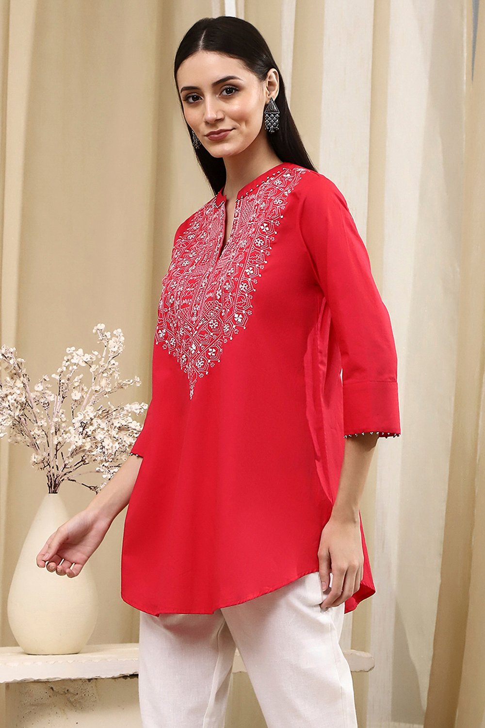 Raspberry Cotton Straight Kurti image number 2
