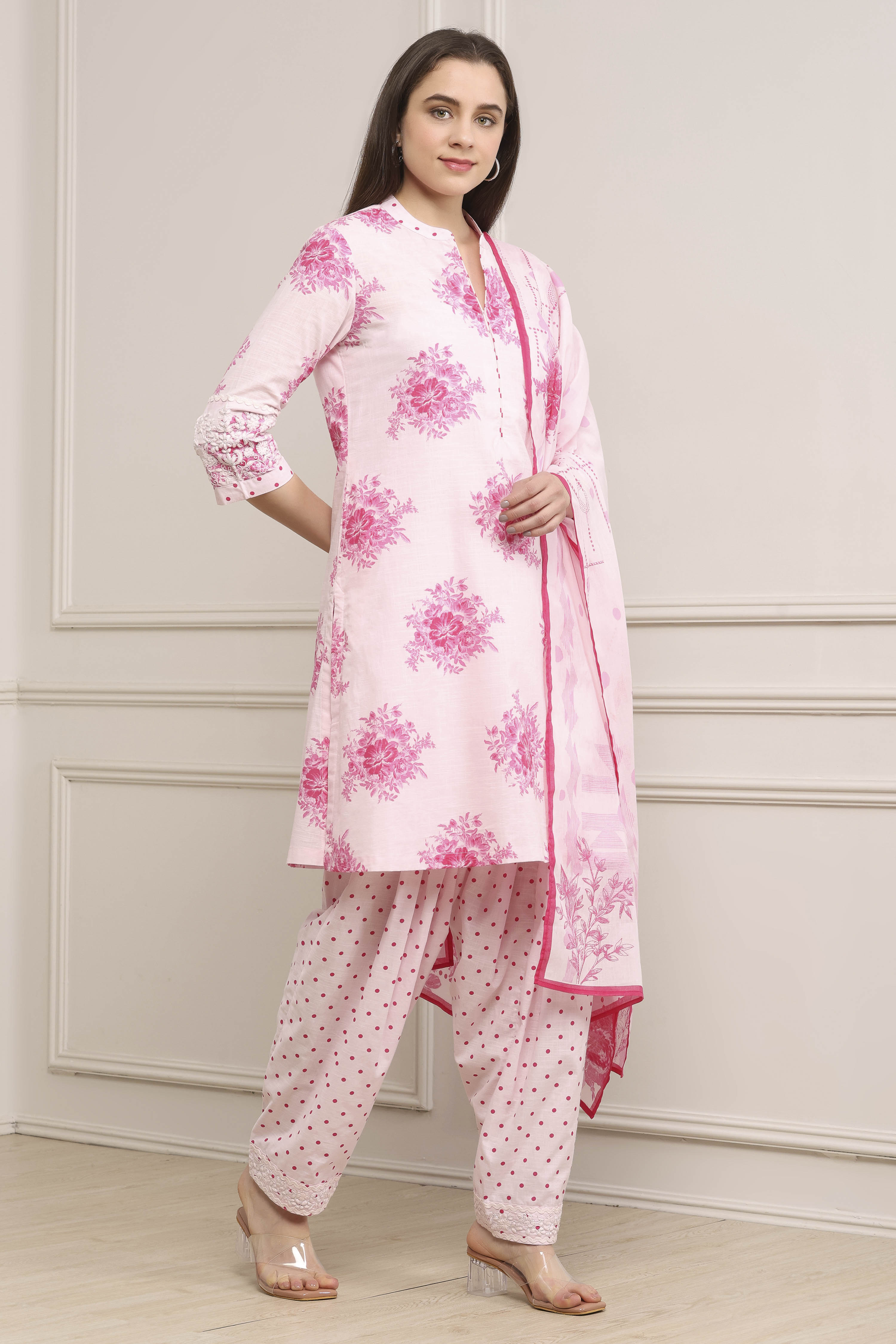 Pink Cotton Printed Straight Salwar Suit Set image number 5