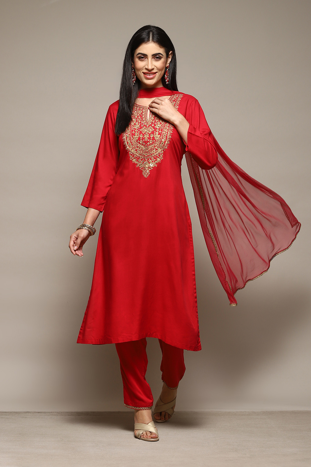 Lime Green LIVA Gathered Kurta Ankle Length Suit Set image number 7