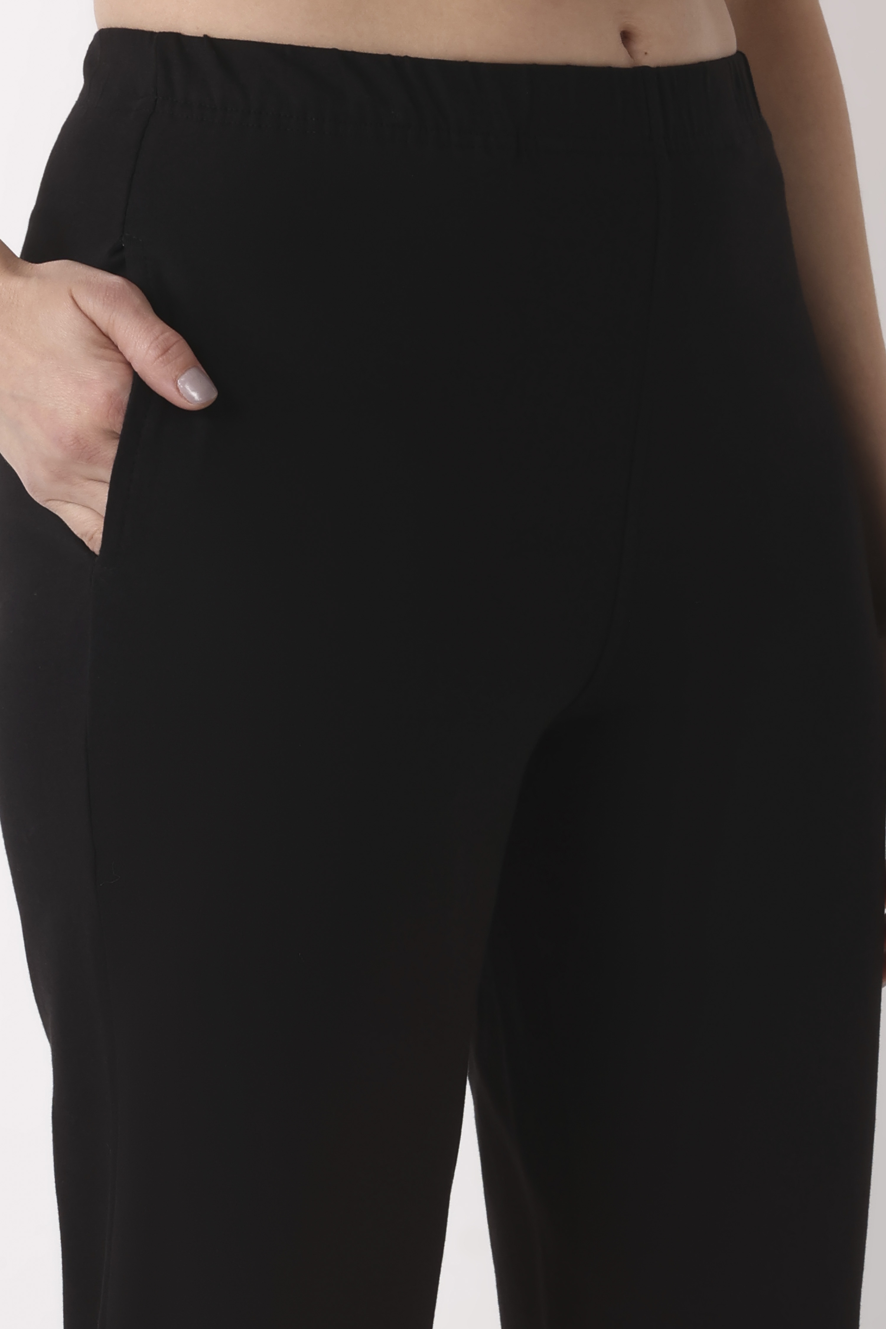 Black Cotton Lycra Fitted Pants image number 1