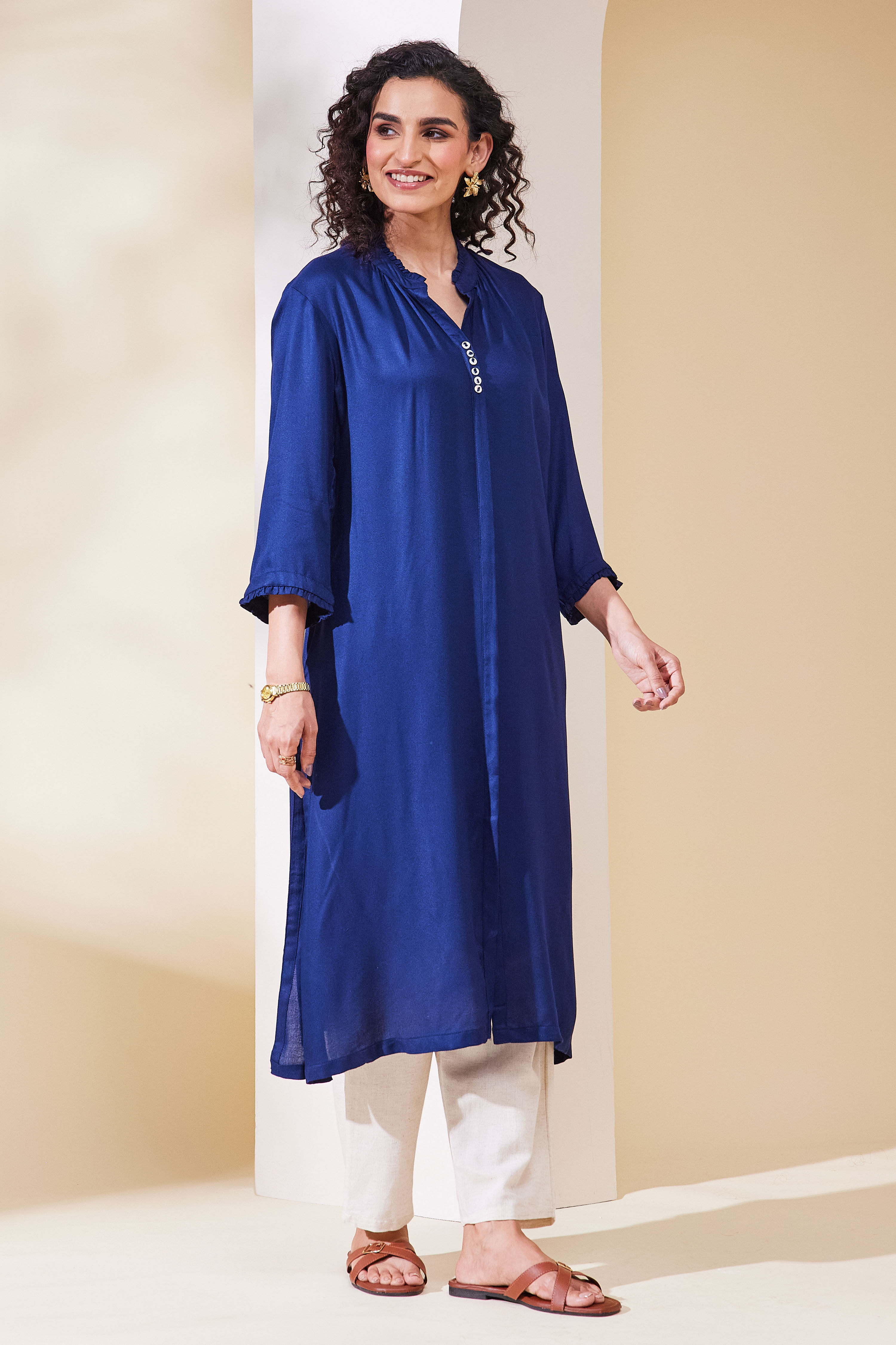 Blue Viscose Rayon Straight Kurta image number 4