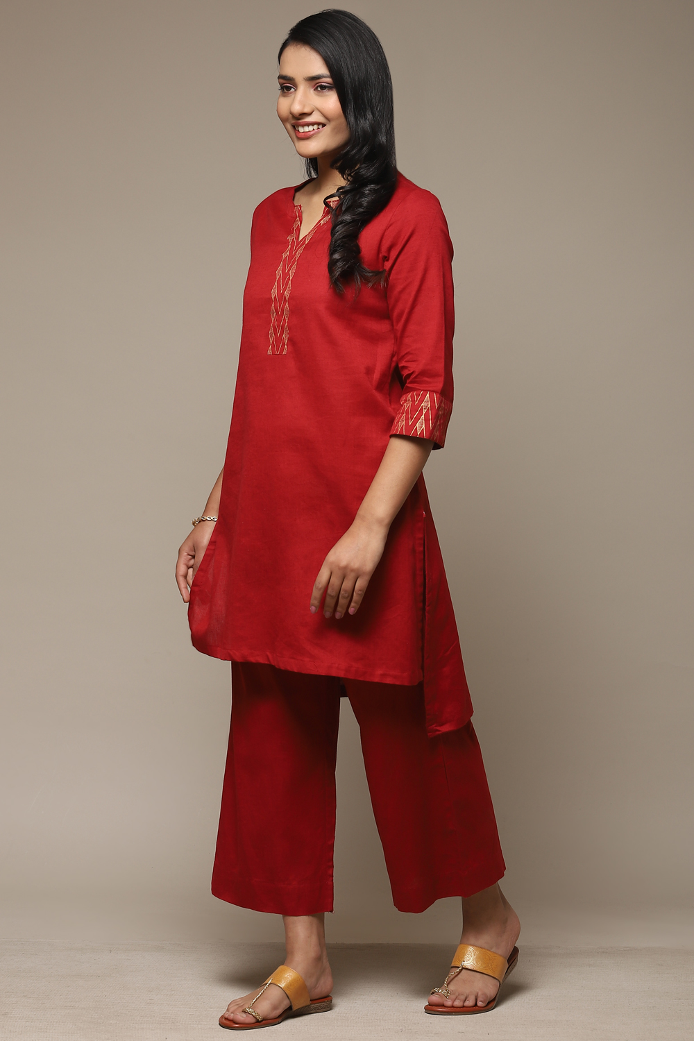 Blue Cotton Blend Straight Kurta Palazzo Suit Set image number 3