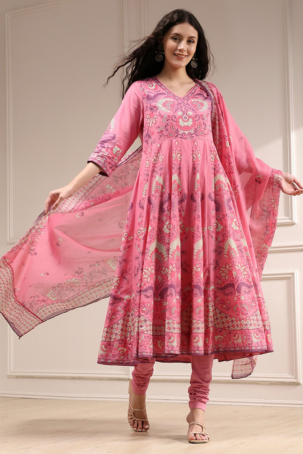 Light Pink Cotton Printed Anarkali Suit Set image number 6
