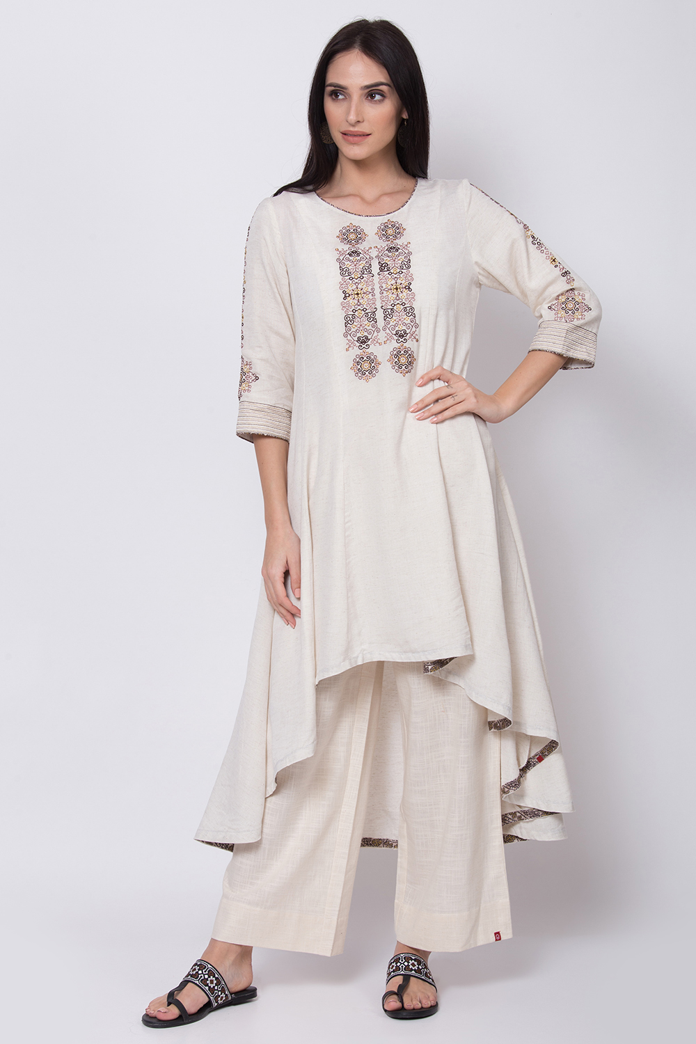 Off White Cotton Flax A-Line Kurta image number 0