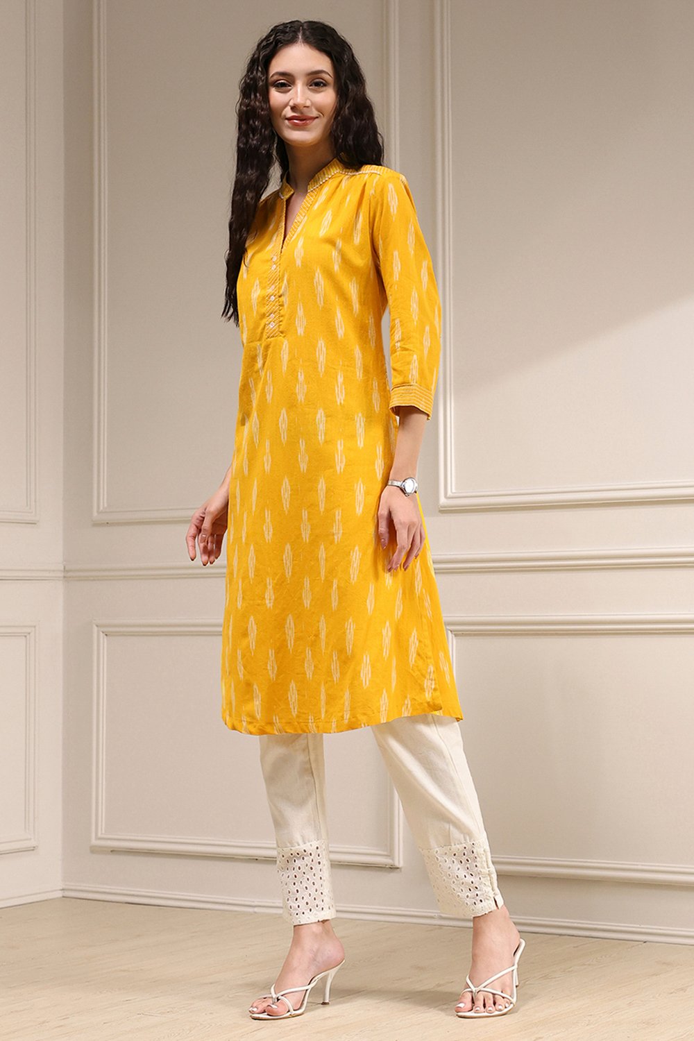 Yellow Cotton Straight Yarndyed Kurta image number 2