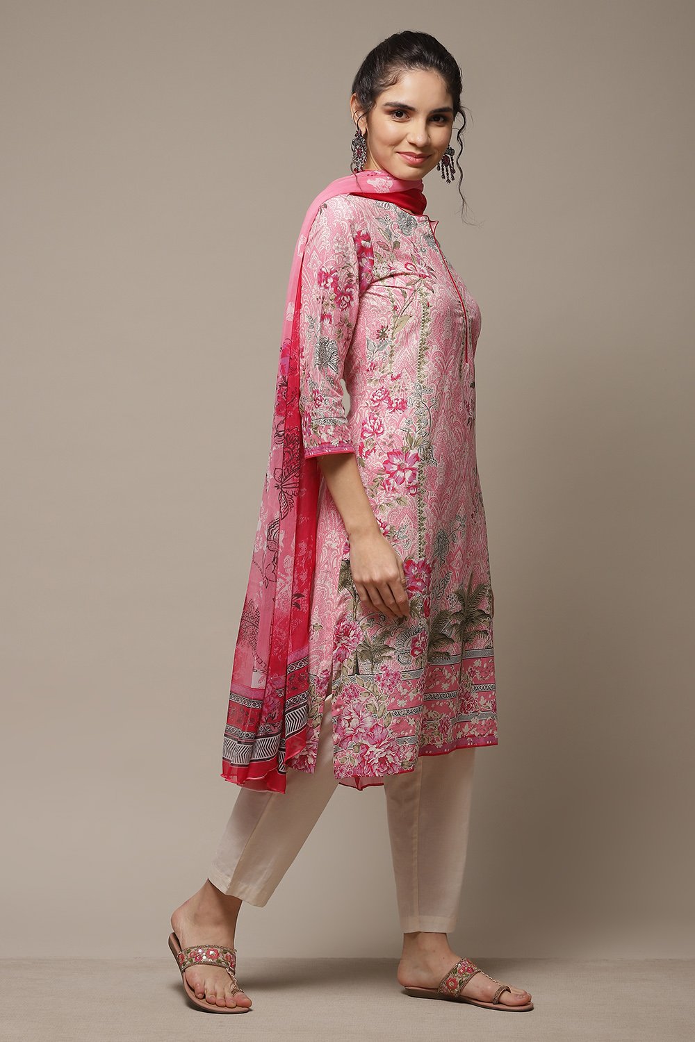 Powder Blue Cotton Straight Kurta Pants Suit Set image number 4