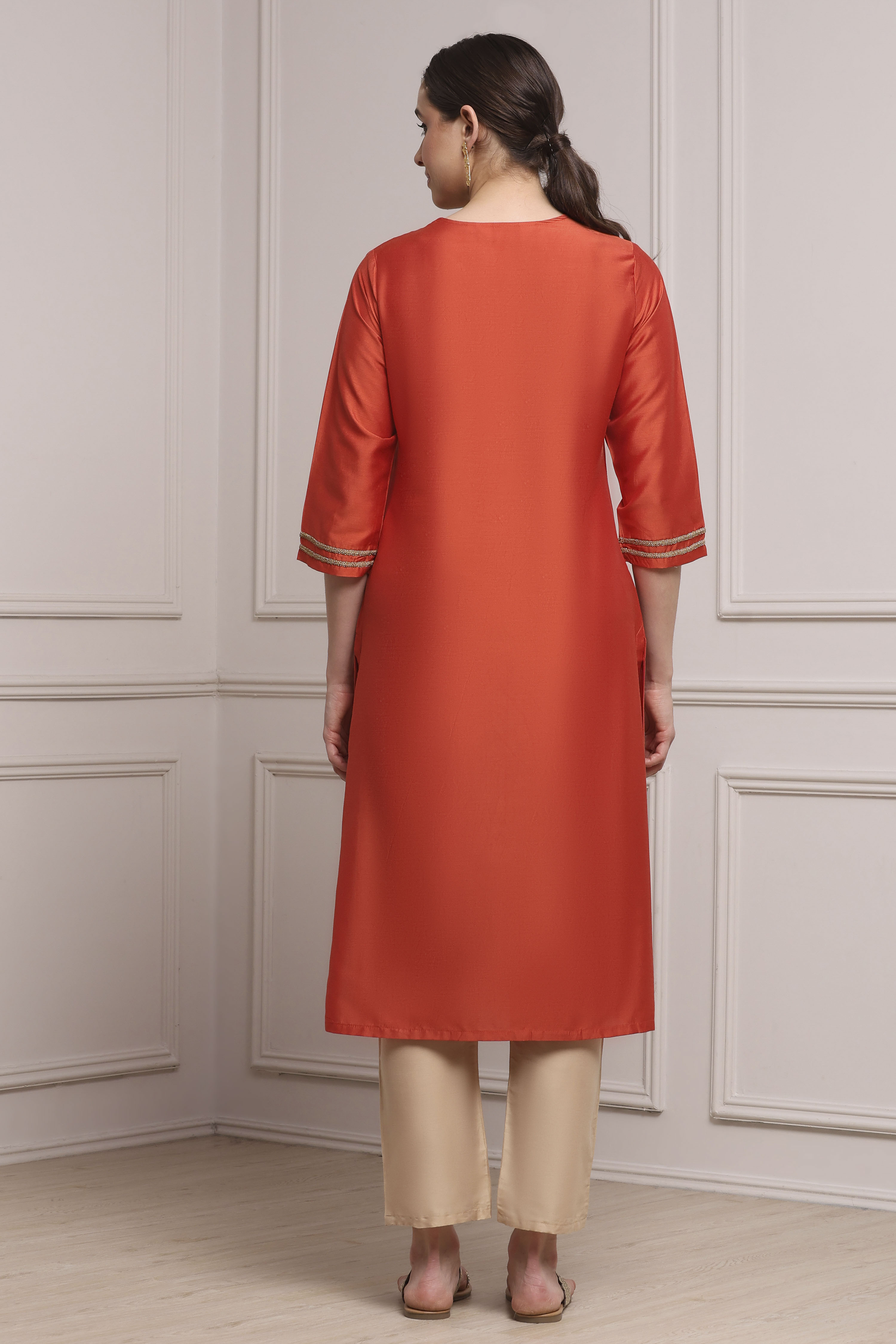 Burnt Orange Viscose Blend Solid Straight Kurta image number 3