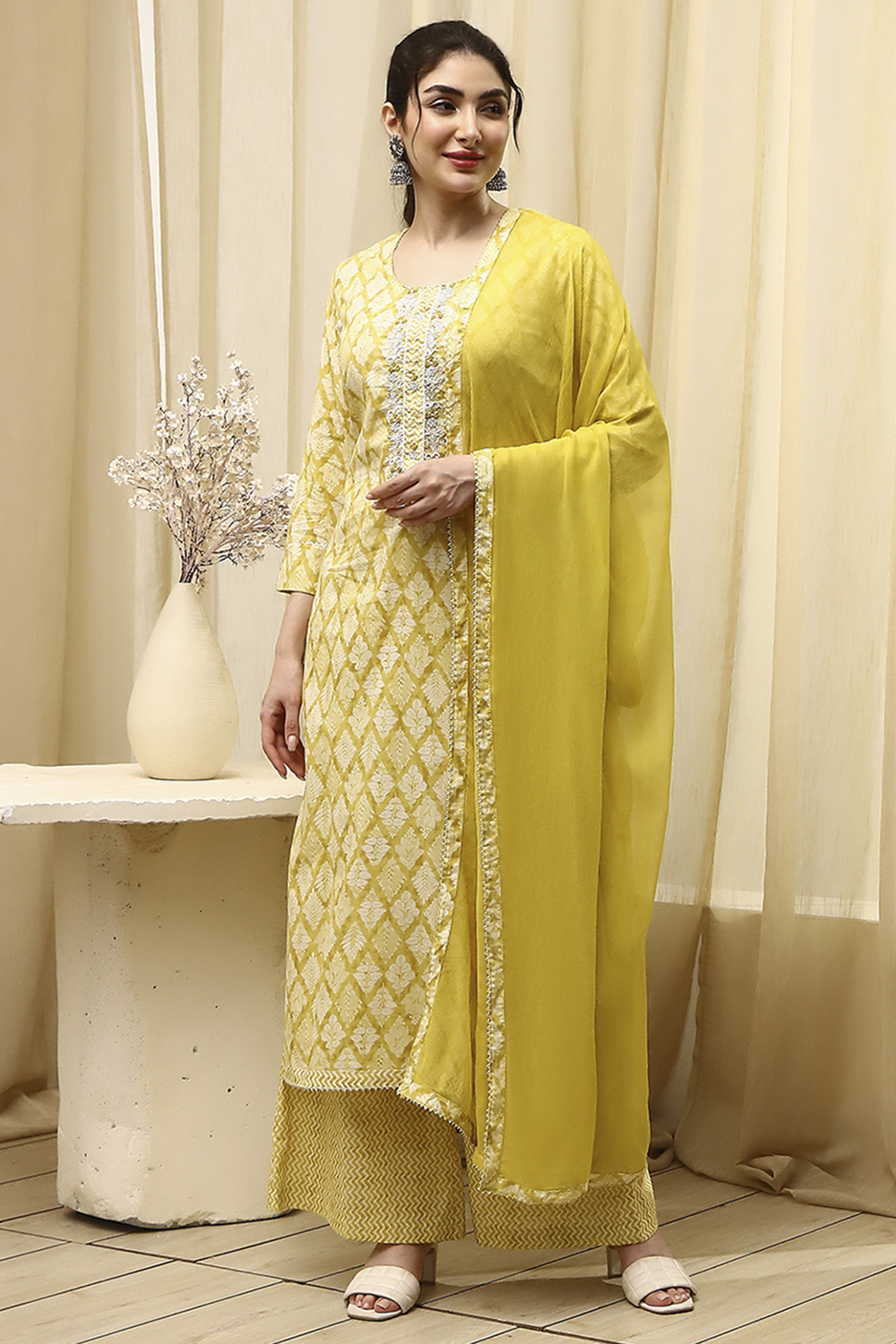 Coral Cotton Printed Embroidered Unstitched Suit Set image number 7