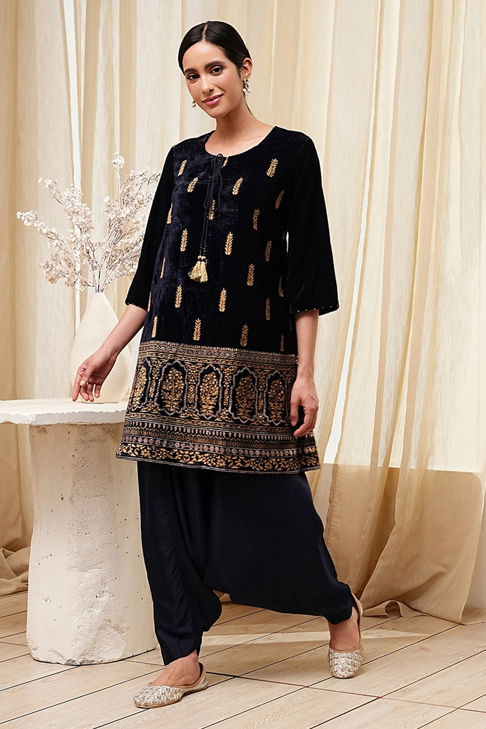 Navy Blue Polyester Straight Kurta Pants Set image number 3
