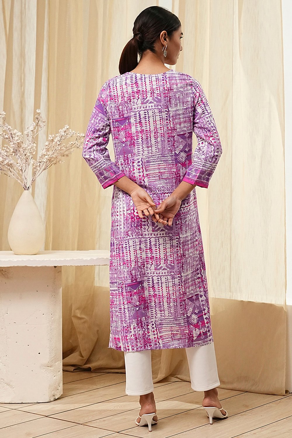 Lavender Printed Straight Kurta image number 3