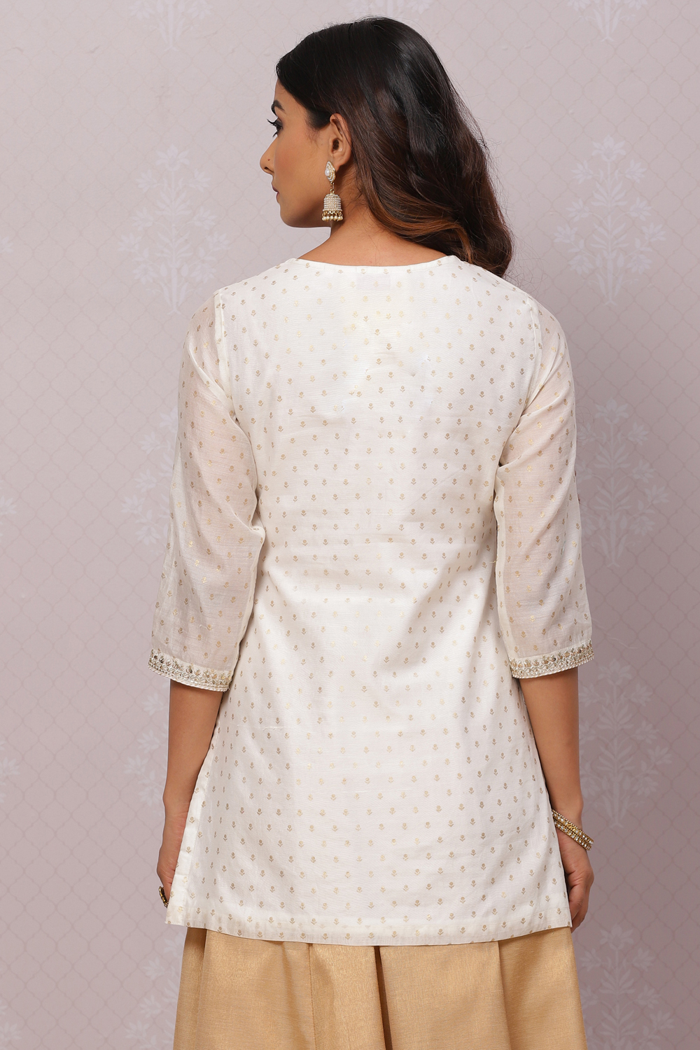 Off White Straight Art Silk Short Printed Kurti image number 5