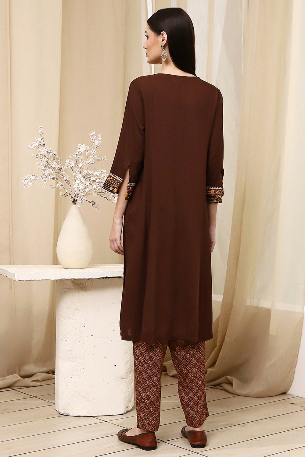Brown Rayon Viscose Narrow Suit Set image number 4