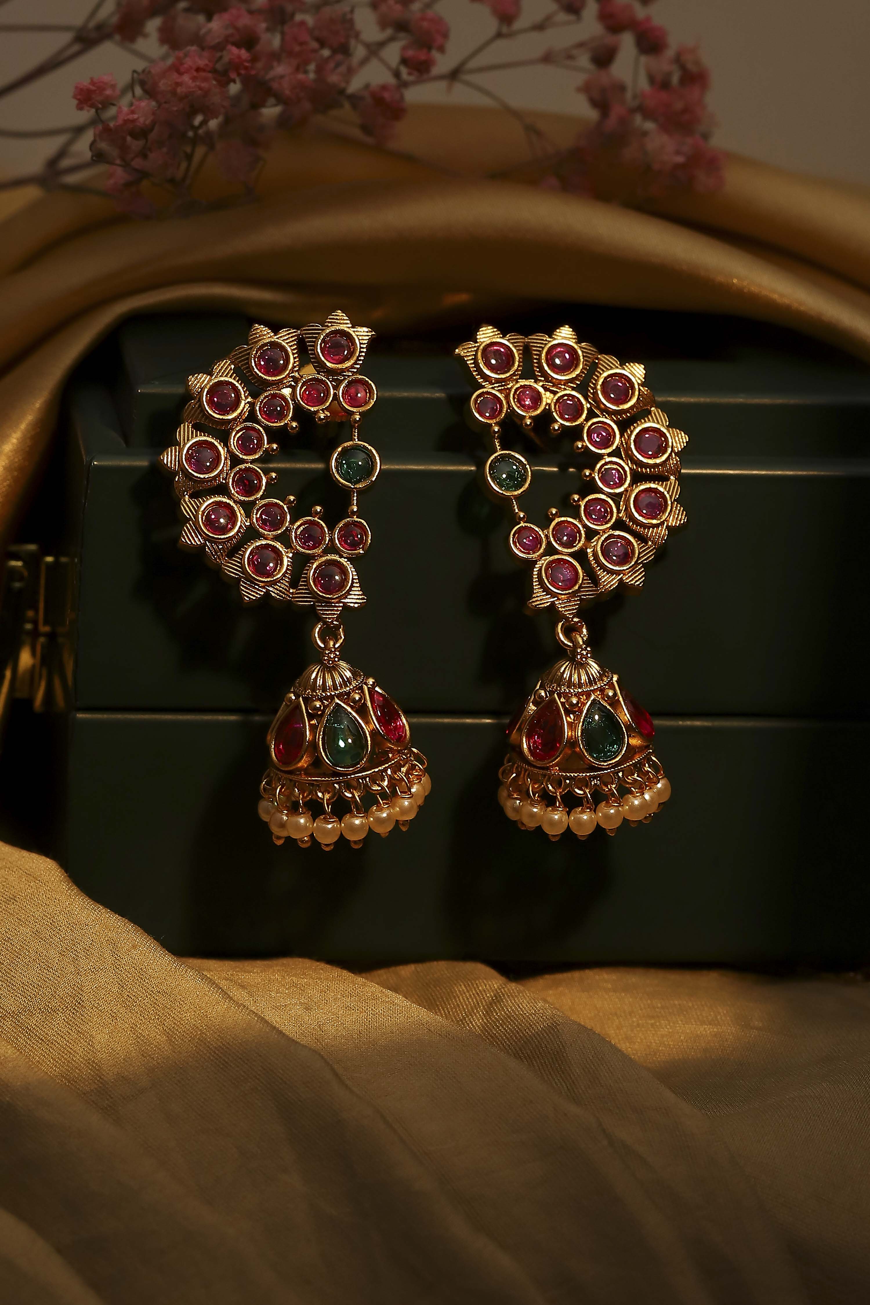 Multicolour Textured Earrings image number 0