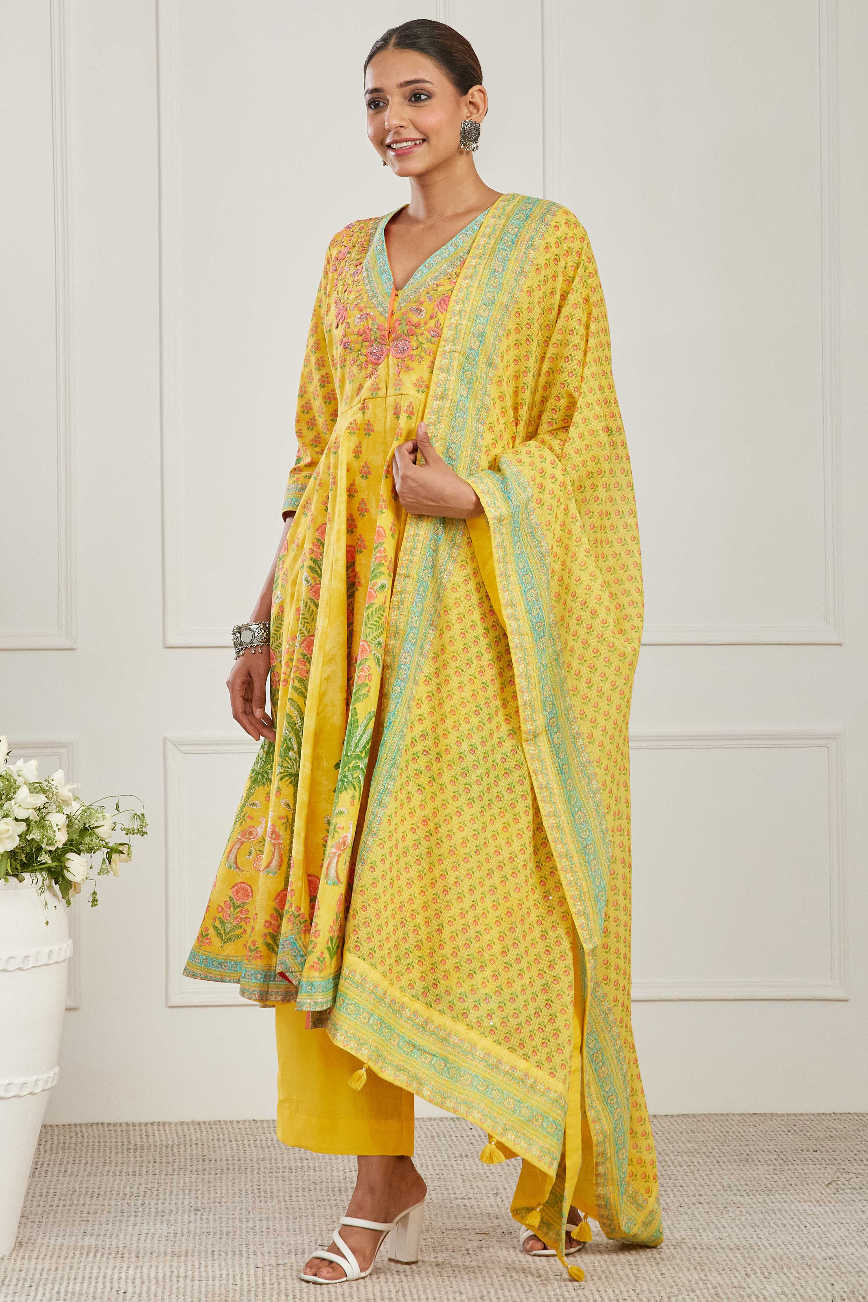 Yellow Cotton Kalidar Suit Set image number 3