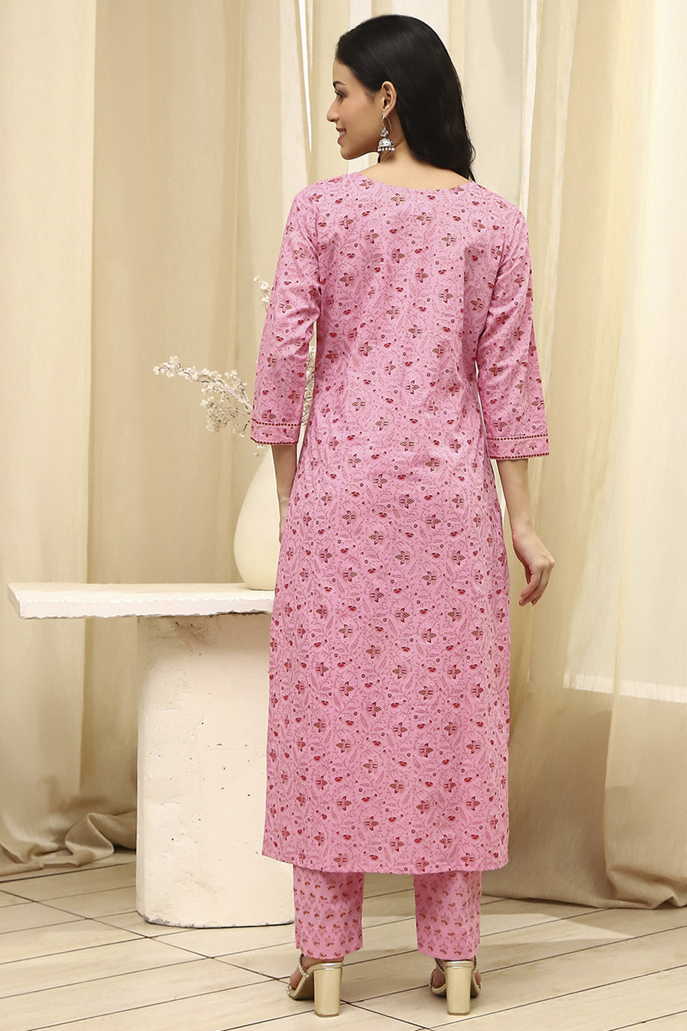 Pink Cotton Screen Print Unstitched Suit Set image number 6
