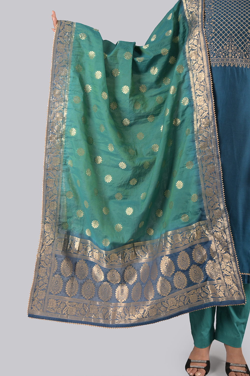 Blue Unstitched dress material Suit Set image number 4
