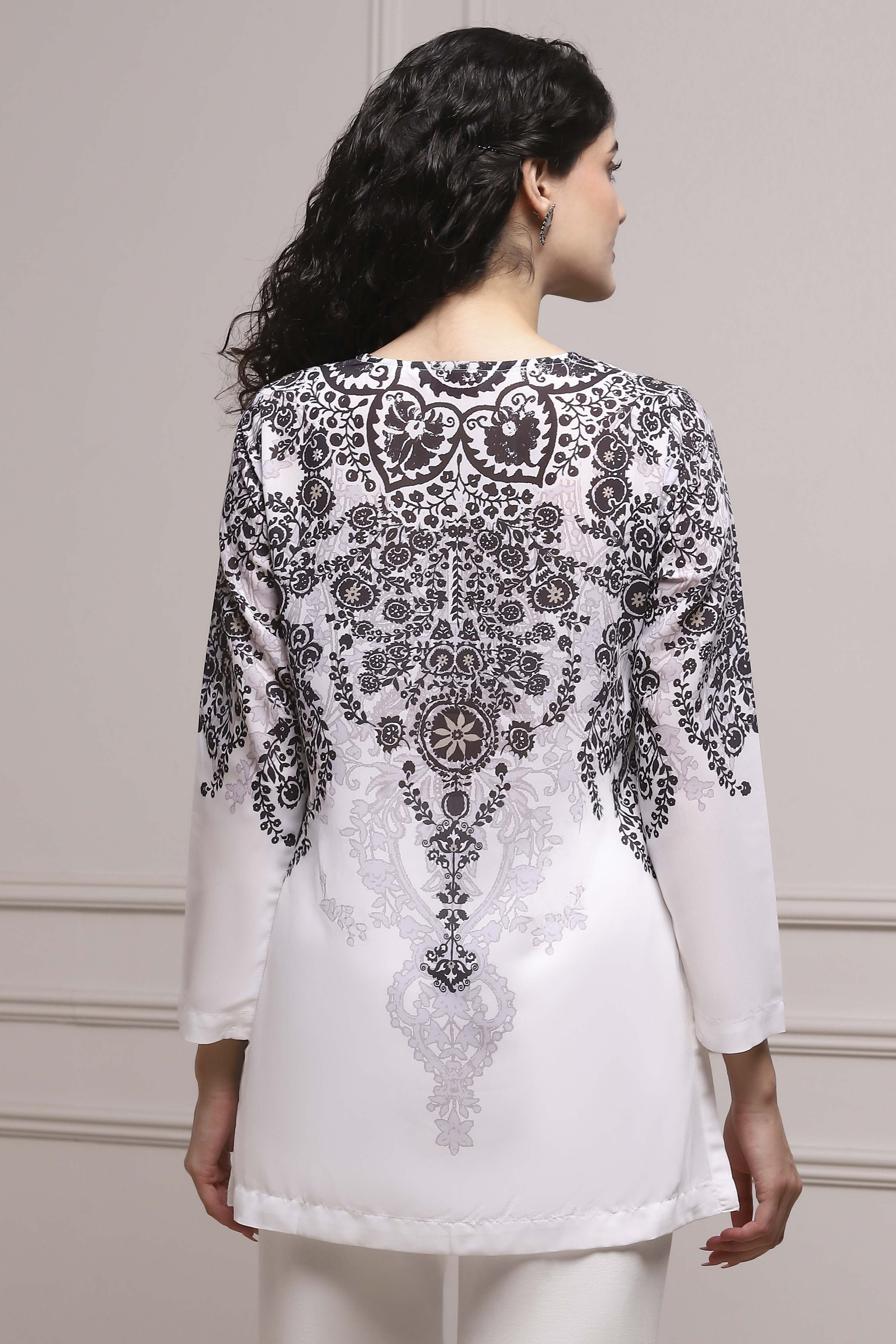 Black and White Art Silk Printed Straight Short Kurta image number 3