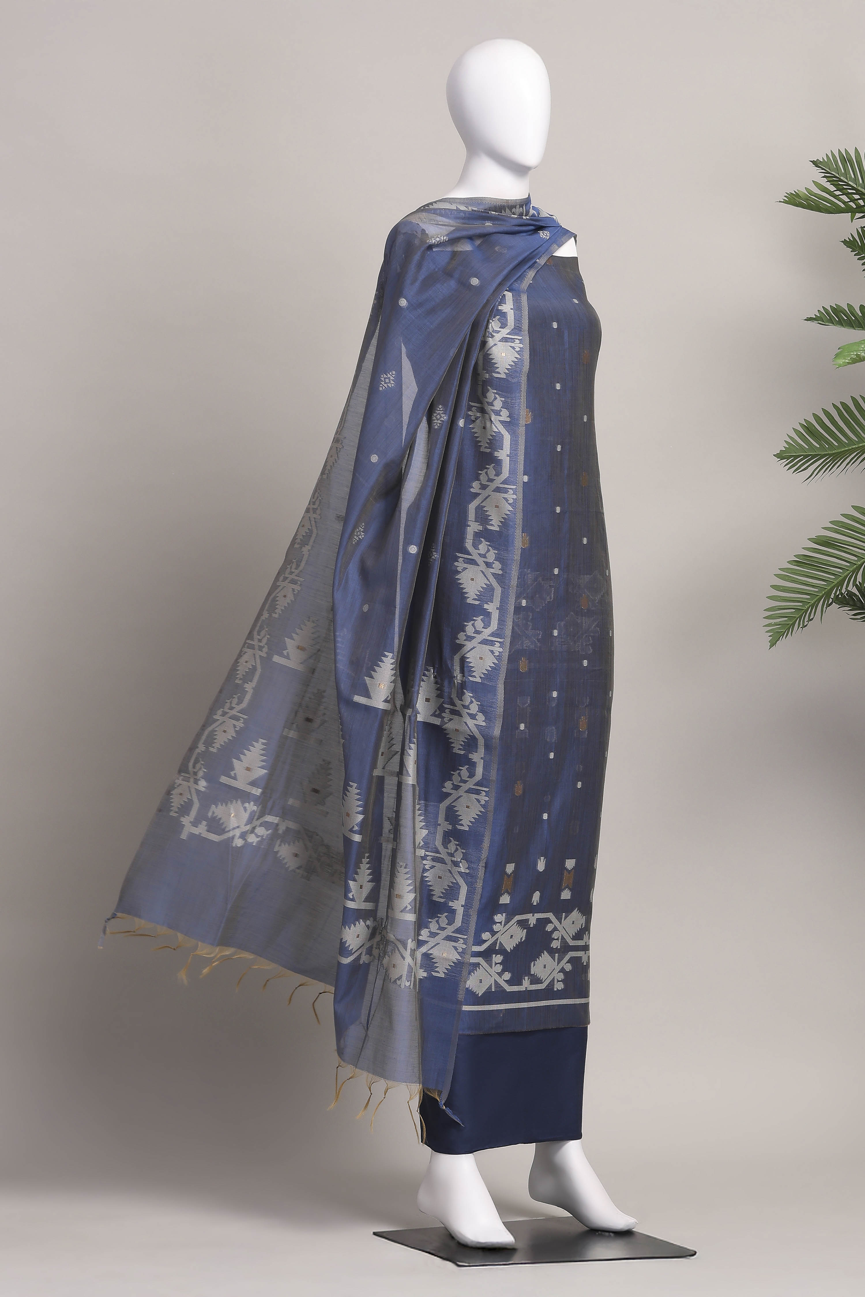 Rust Cotton Jamdani Unstitched Suit Set image number 4