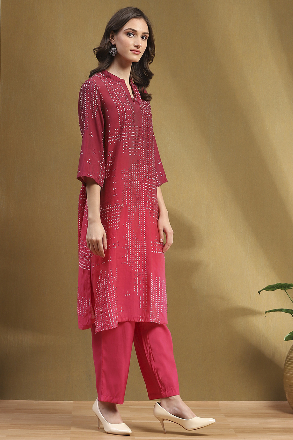 Pink Viscose Blend Printed Straight Kurta Set image number 5