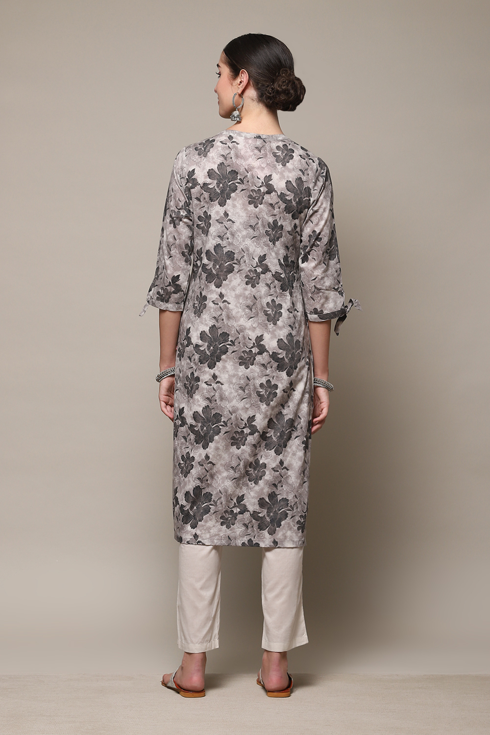 Brick Cotton Straight Kurta Pants Set image number 4