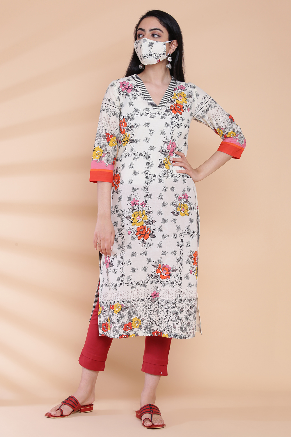 Cream Cotton Straight Printed Kurta image number 3
