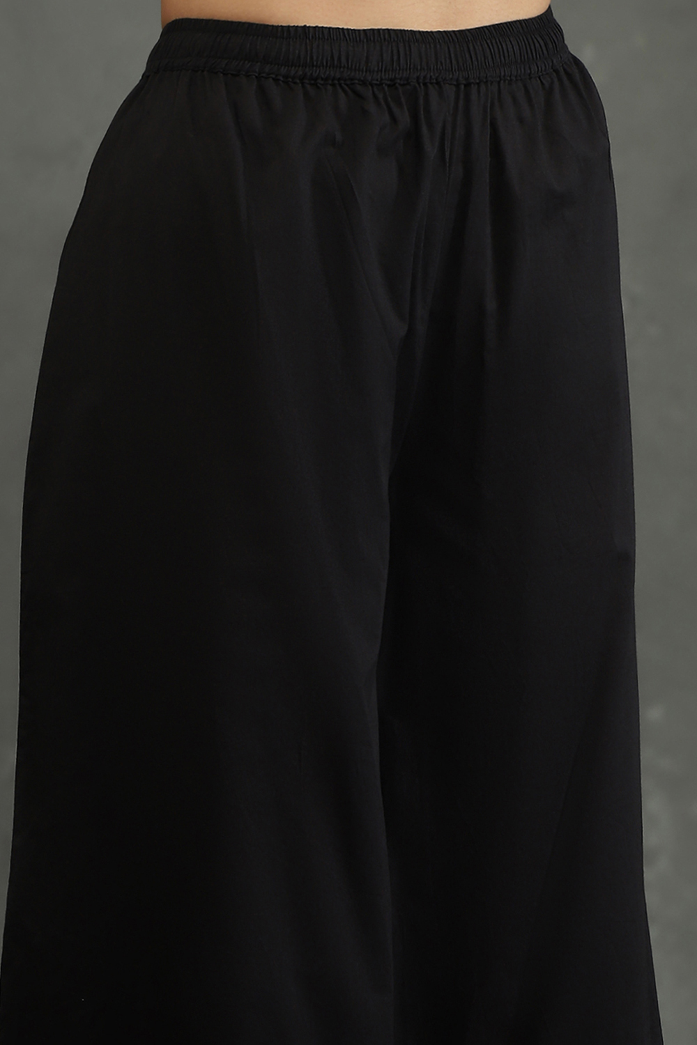 Black Silk Chanderi Floral Printed Gathered Co-ord Set image number 2