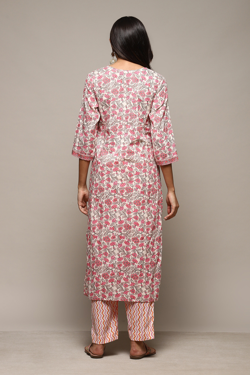 Pink Cotton Handloom Unstitched Suit Set image number 5