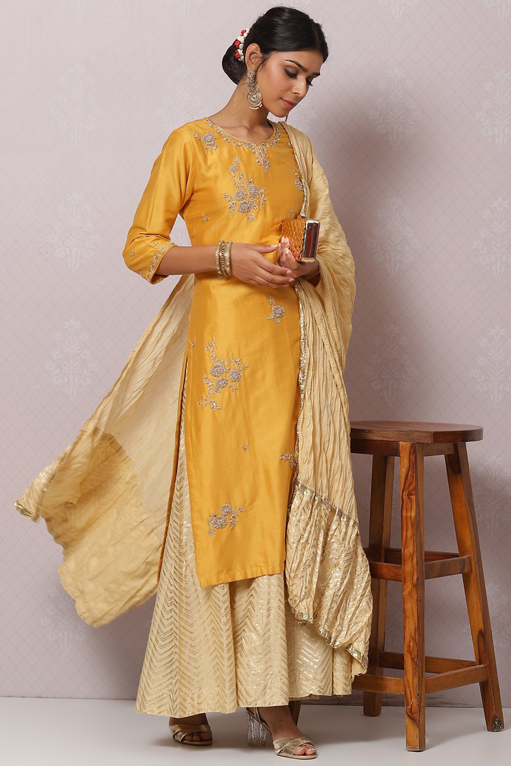Fuchsia Cotton Silk Straight Kurta Sharara Suit Set image number 7