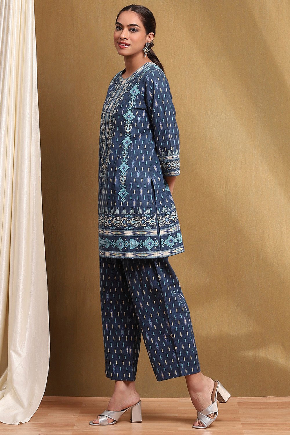 Blue Cotton Printed Straight Kurta Set image number 3