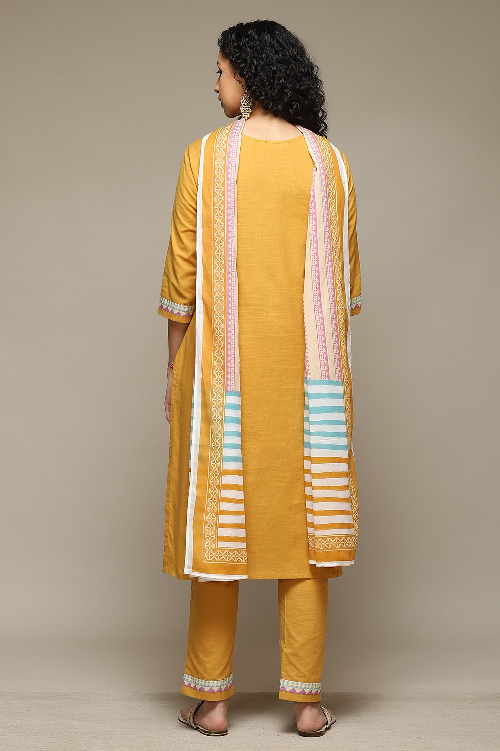 Black Cotton Straight Kurta Pant Suit Set image number 4