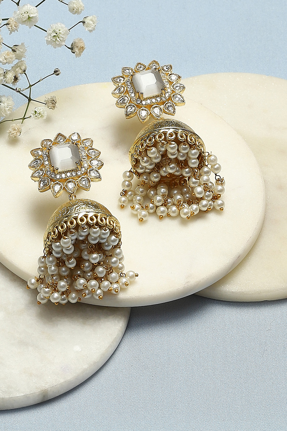 Grey Brass earrings image number 0