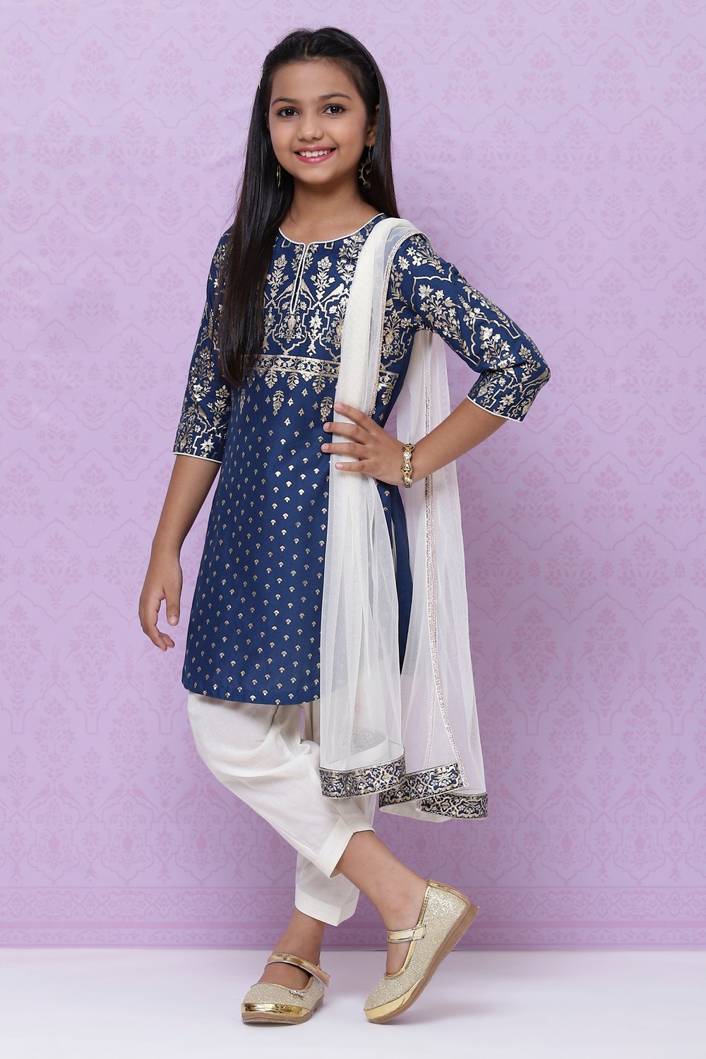 Blue Cotton Girls Straight Kurta Salwar Suit Set image number 0