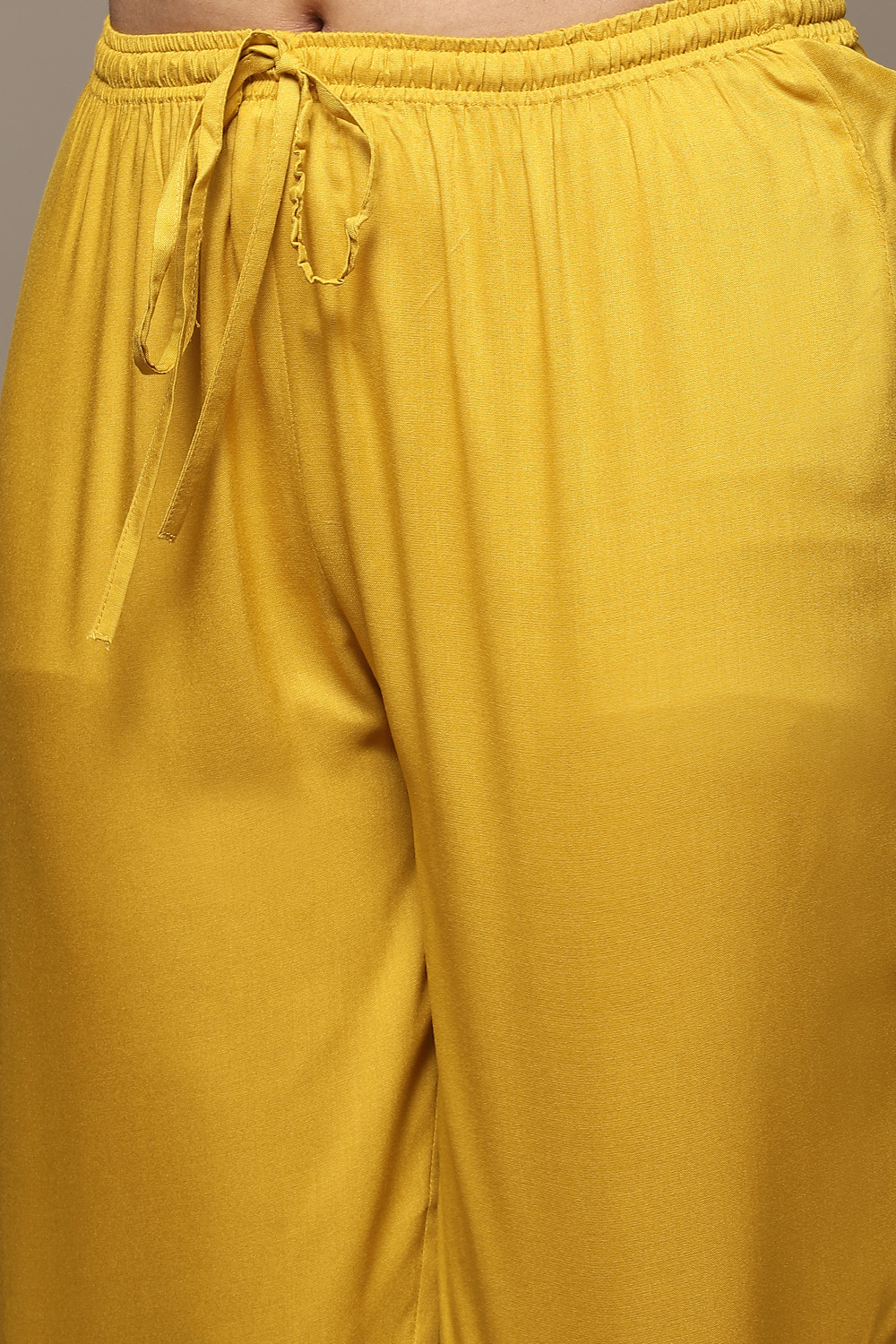 Fuschia Rayon Straight Kurta Pant Suit Set image number 2