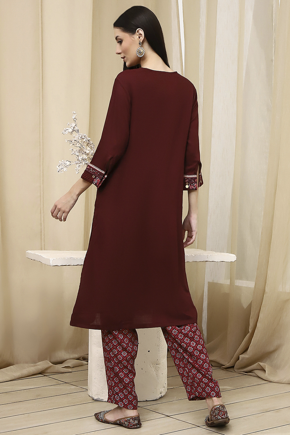 Brown Rayon Viscose Narrow Suit Set image number 4
