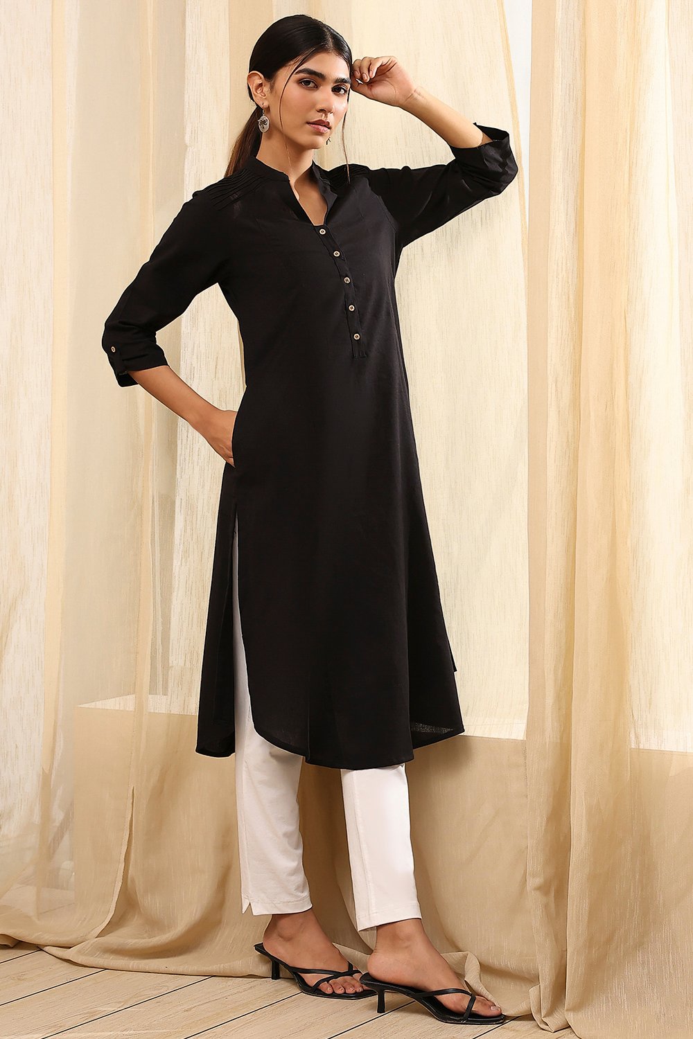 Burgundy Cotton Blend Solid Straight Kurta image number 3