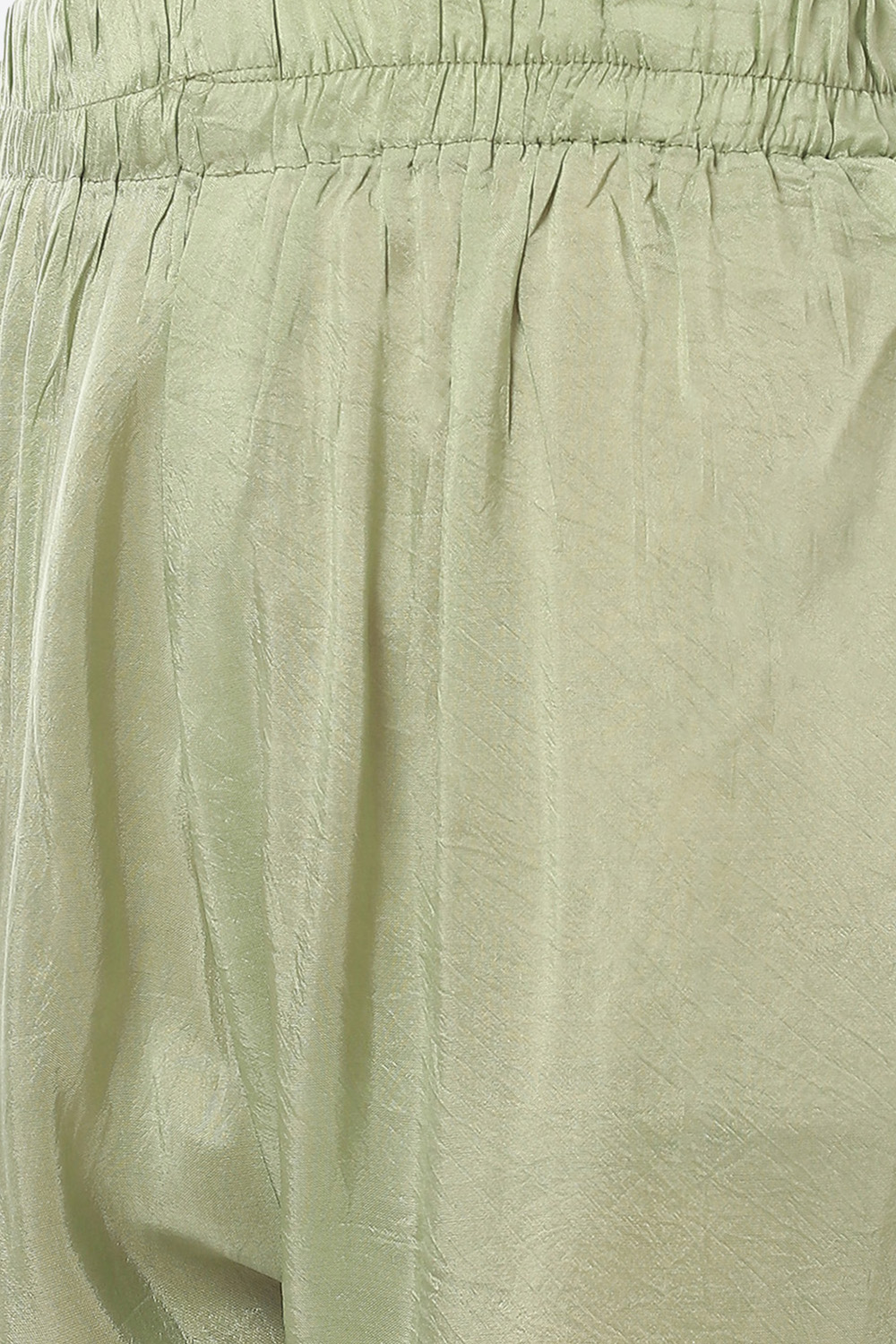 Green Crepe Unstitched Suit Set image number 2
