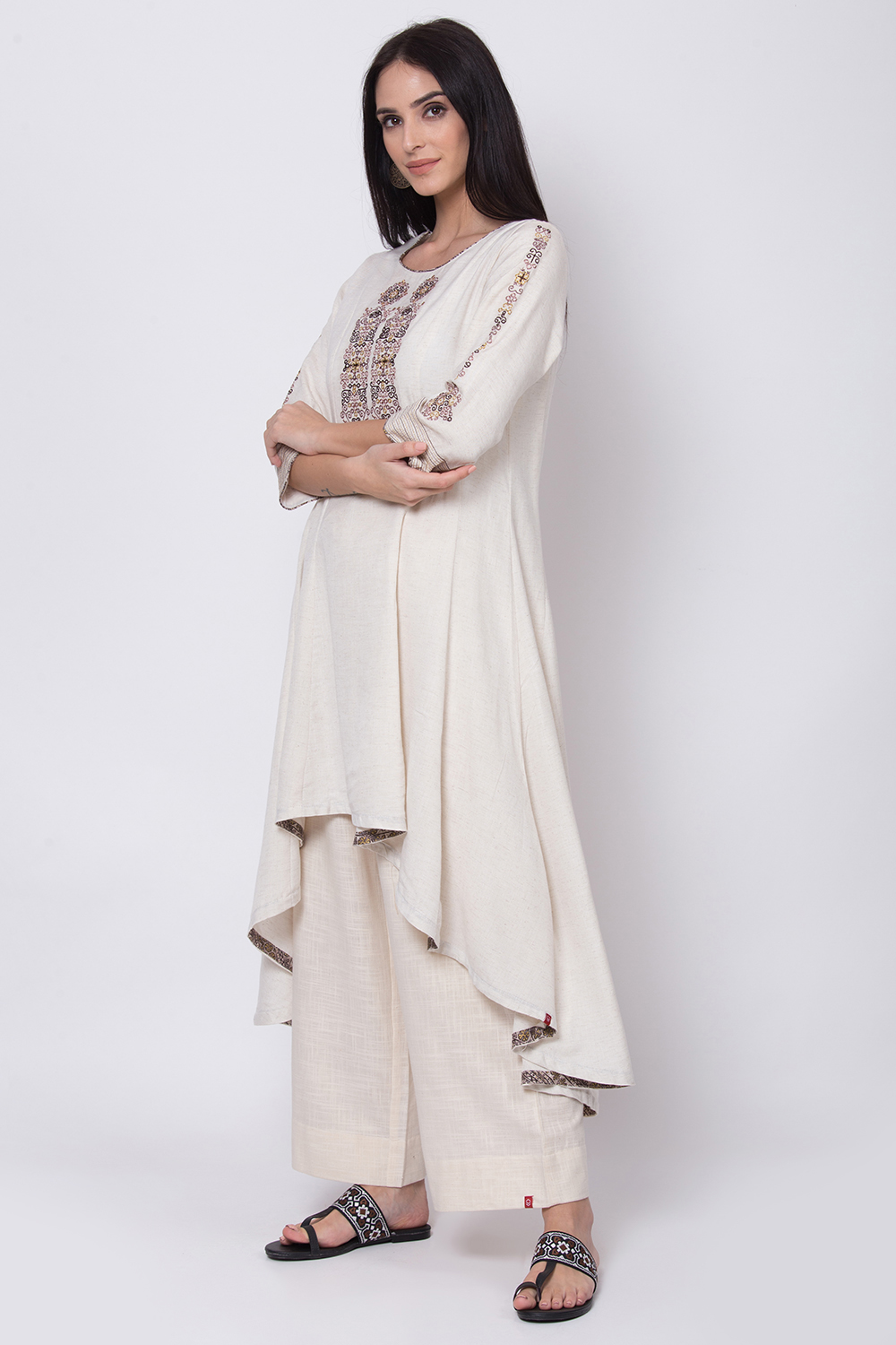 Off White Cotton Flax A-Line Kurta image number 3