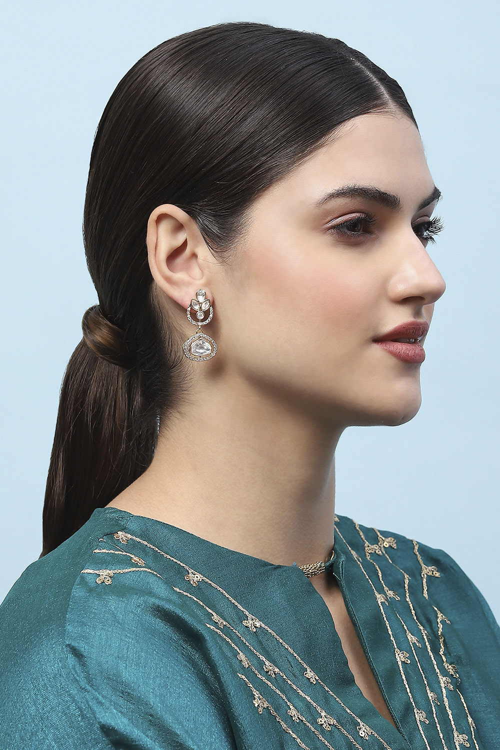 Gold Kundan Festive Drop & Danglers image number 1