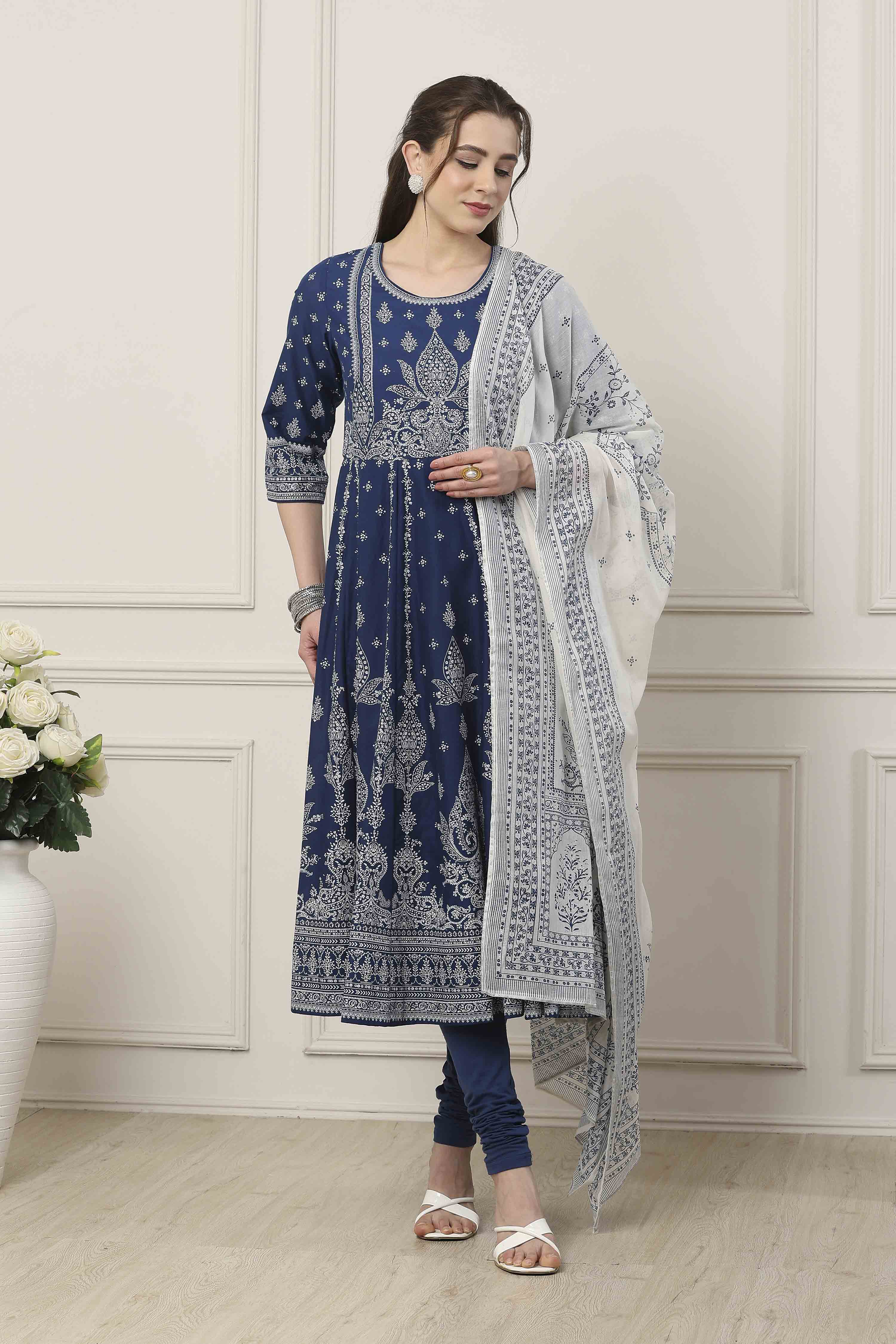 Pink Cotton Ethnic Motif Printed Anarkali Suit Set image number 0