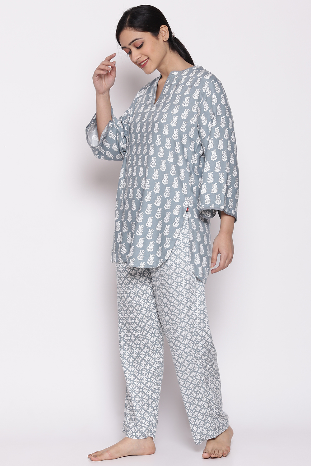 Dark Pink Cotton Printed Loungewear Set image number 4