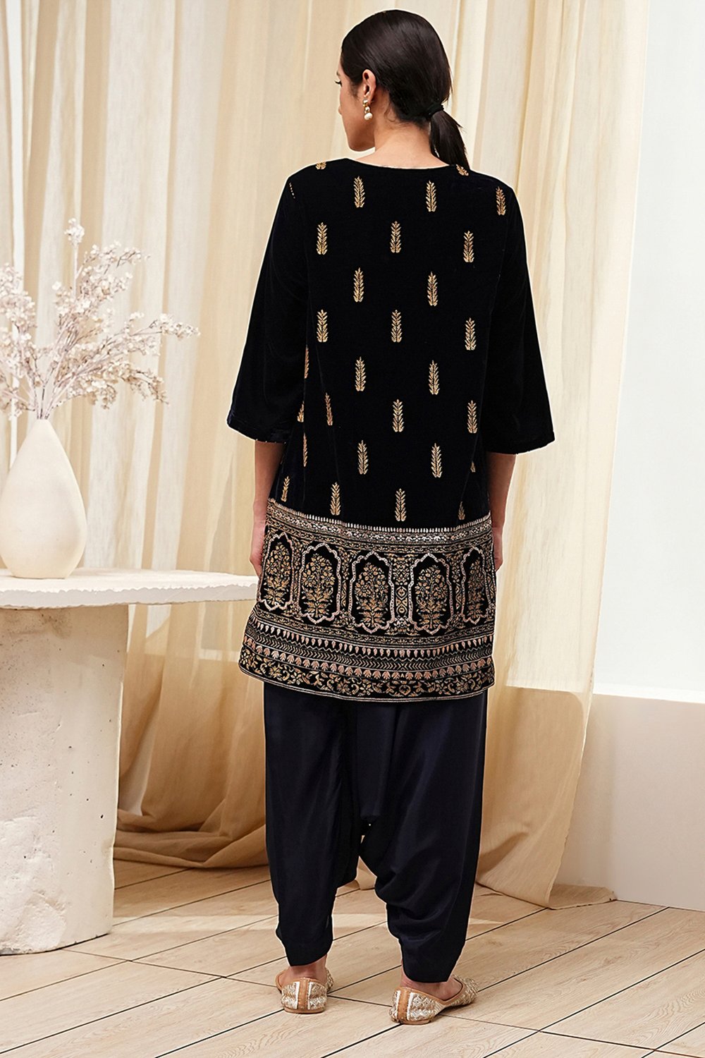 Navy Blue Polyester Straight Kurta Pants Set image number 4