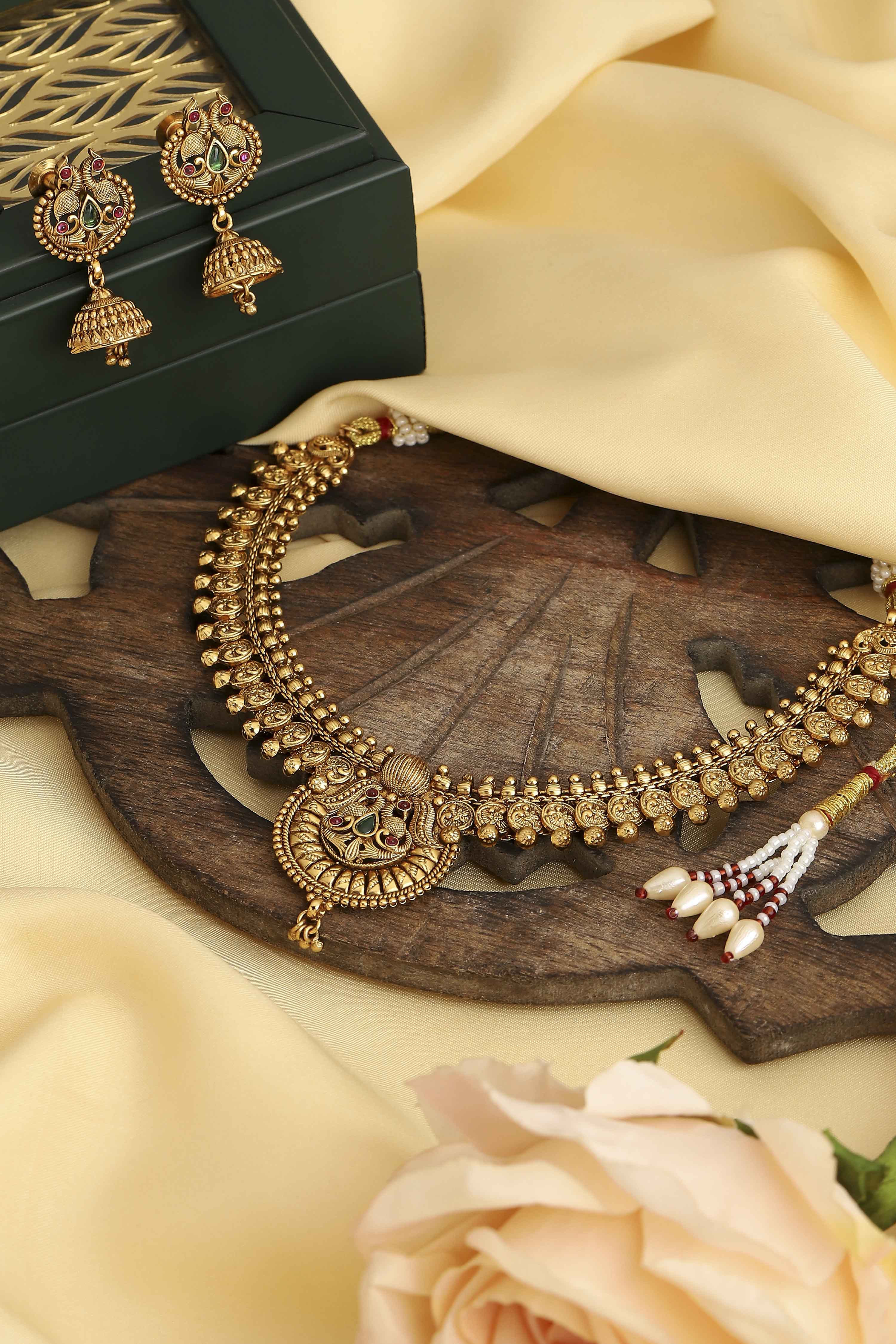 Gold Plated Brass Minimal Stone Studded Necklace Set image number 0