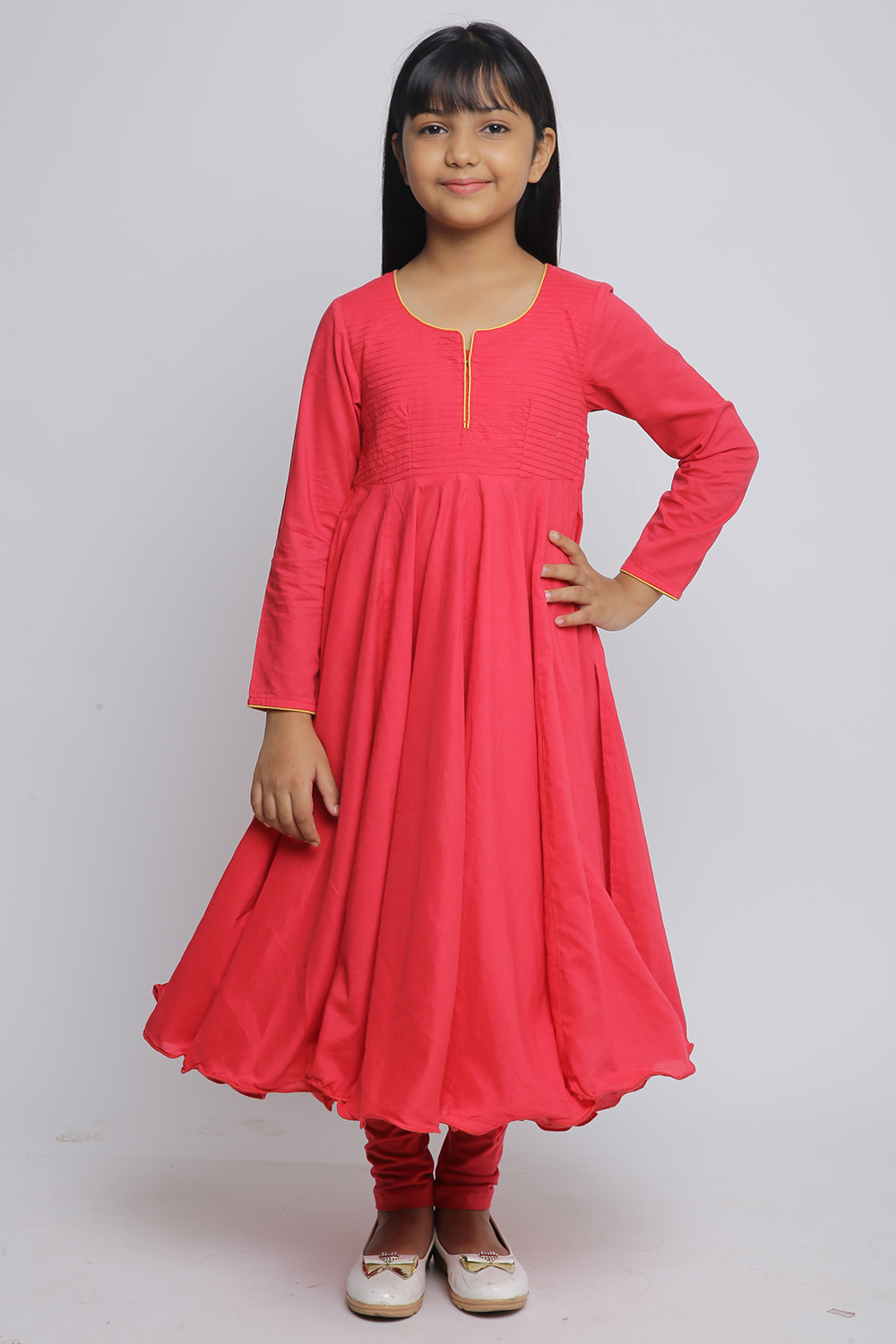 Red Cotton Anarkali Kurta Churidar Suit Set image number 3