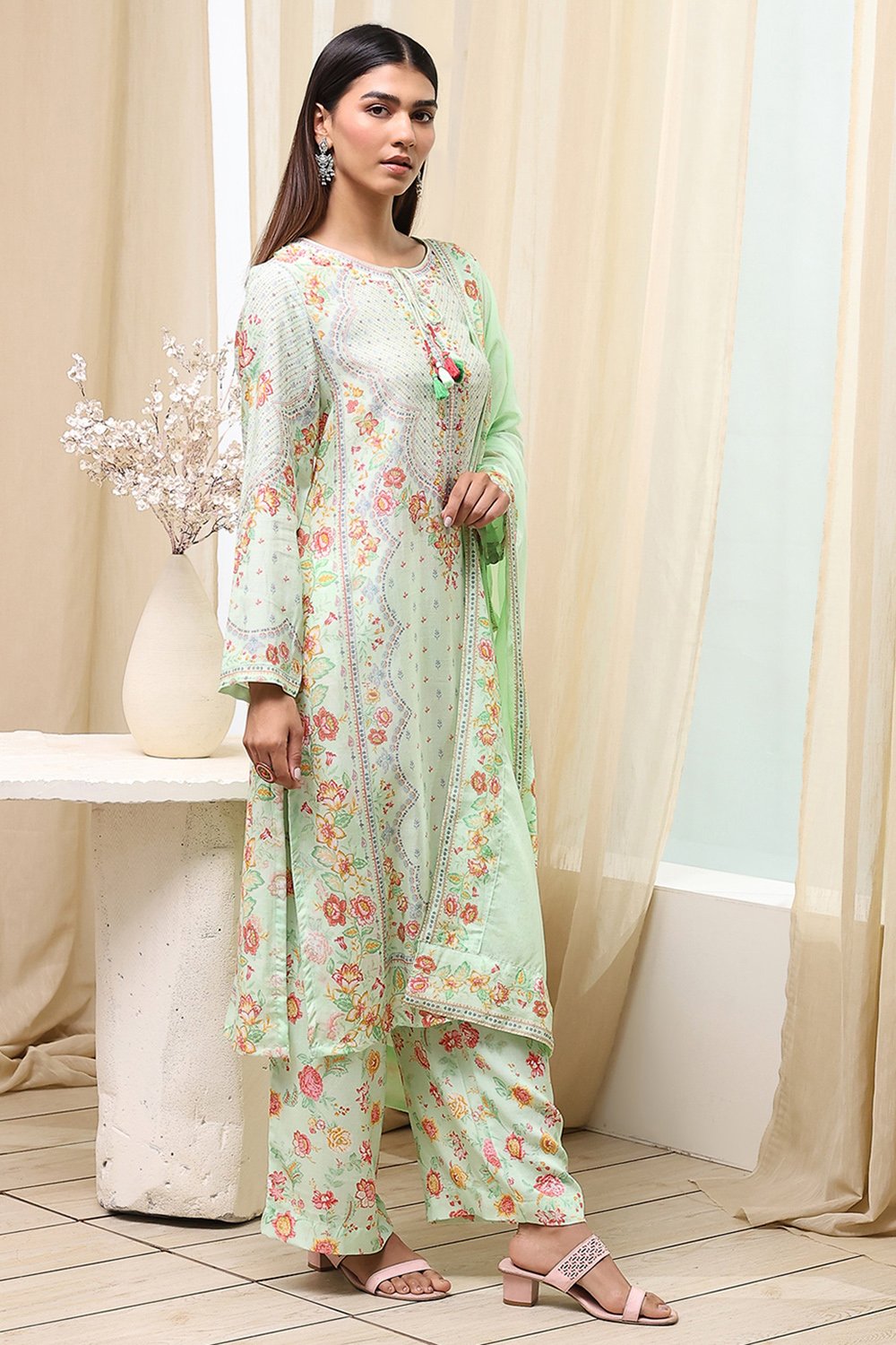 Pista Green Modal Blend Straight Suit Set image number 5