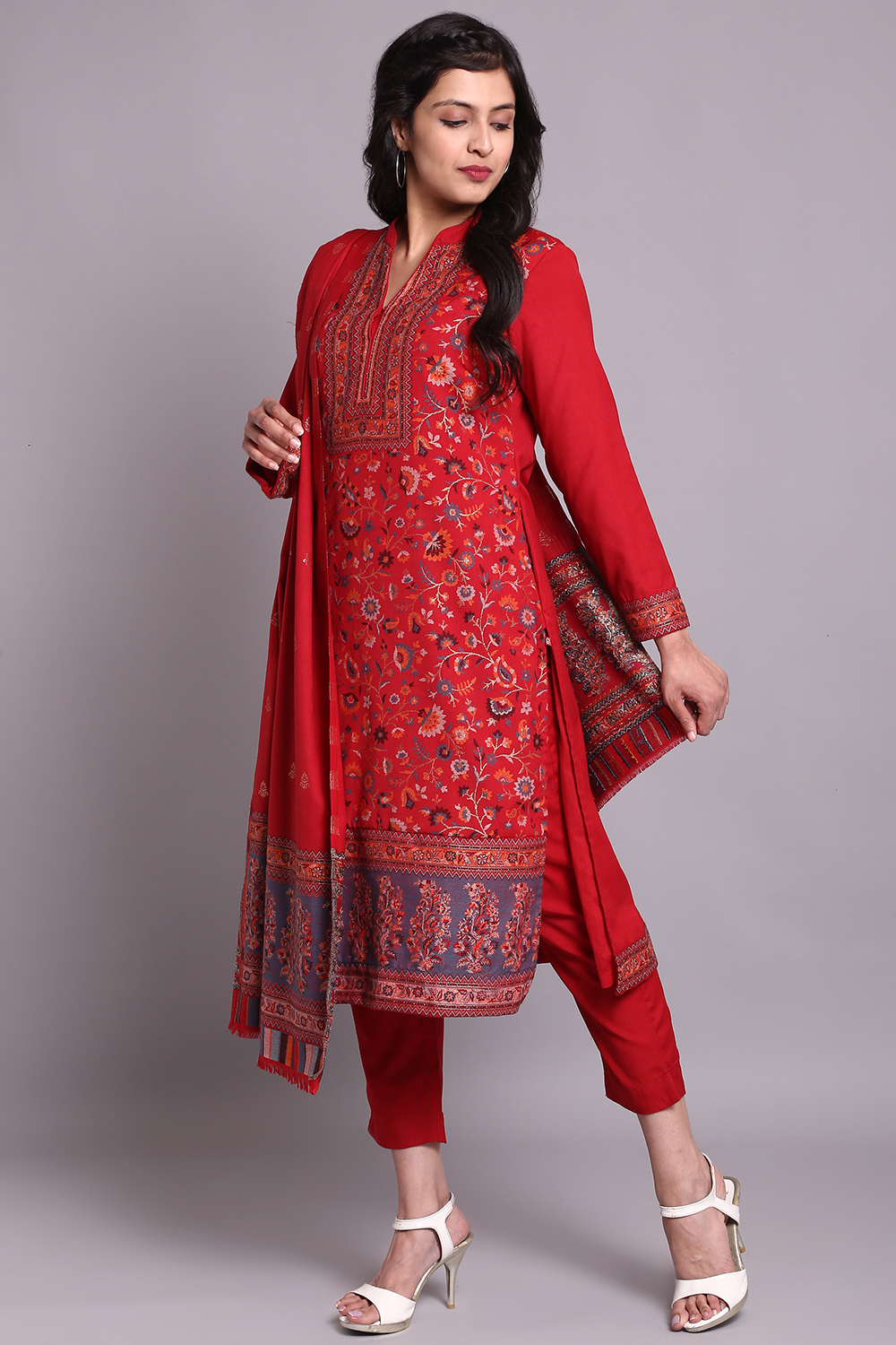 Red Woolen A-Line Kurta Slim Pant Suit Set image number 5