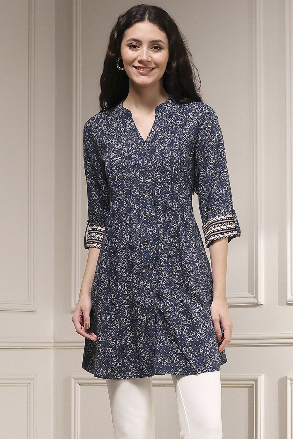 Blue Viscose Rayon Relaxed Printed Kurta image number 5