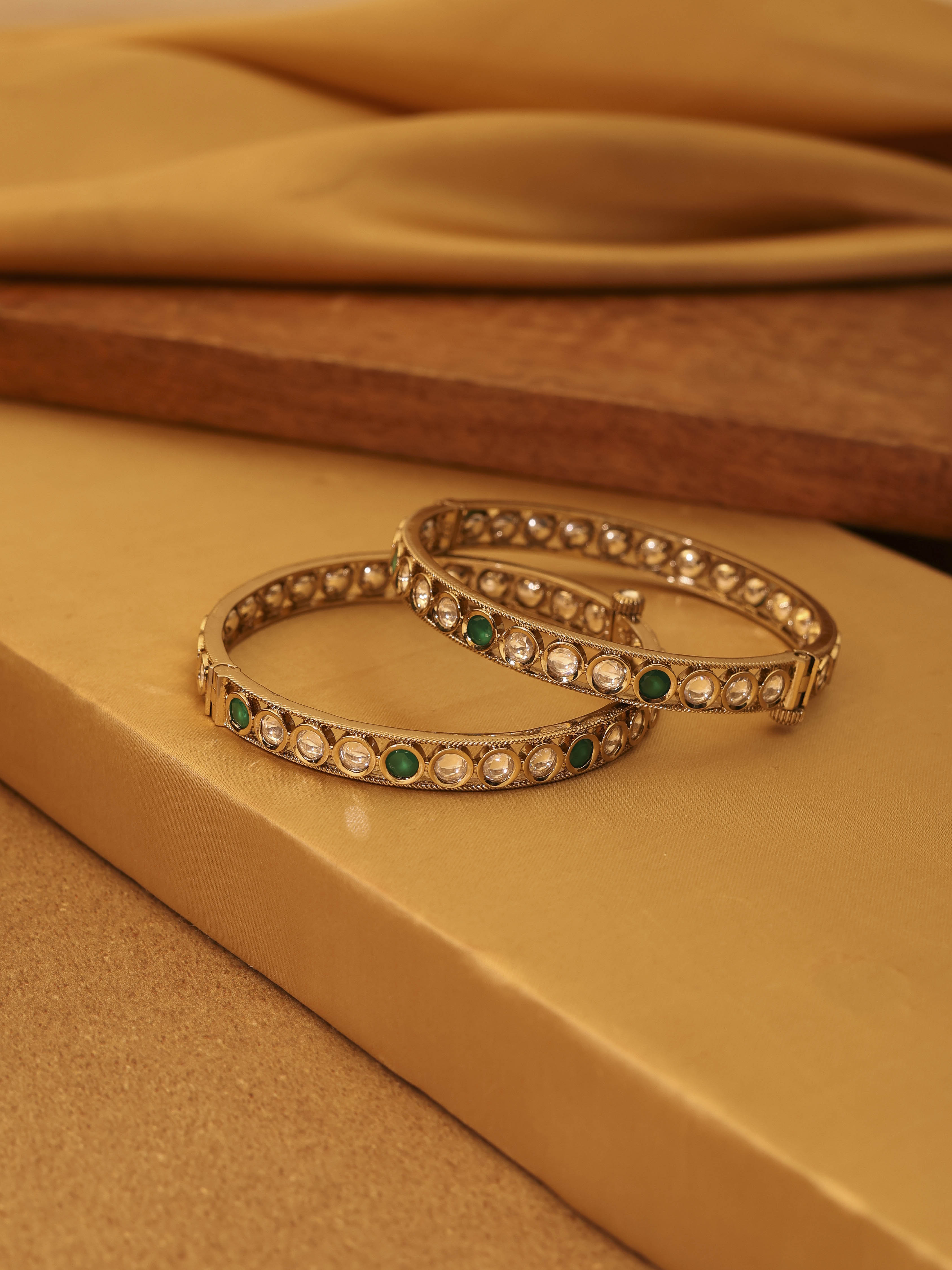 Green Gold-Plated Brass Bangle Set image number 0