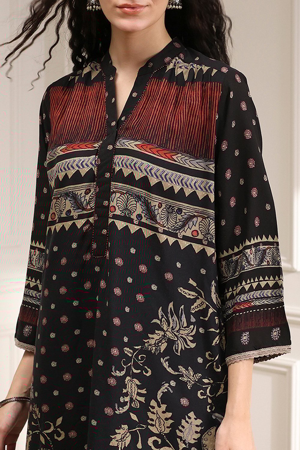 Black Viscose Rayon Straight Printed Kurta image number 1