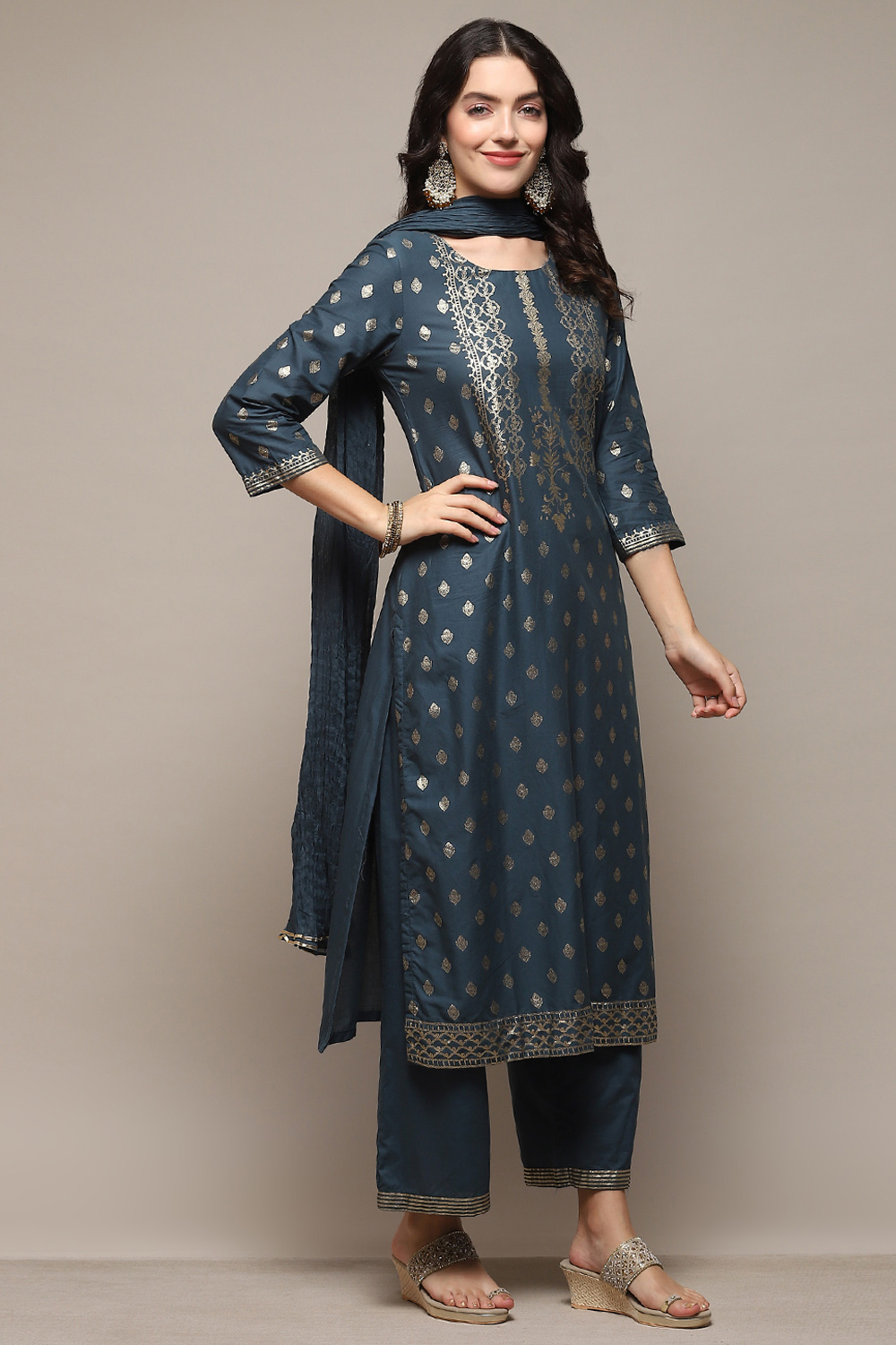 Blue Voile Relaxed Kurta Palazzo Suit Set image number 6